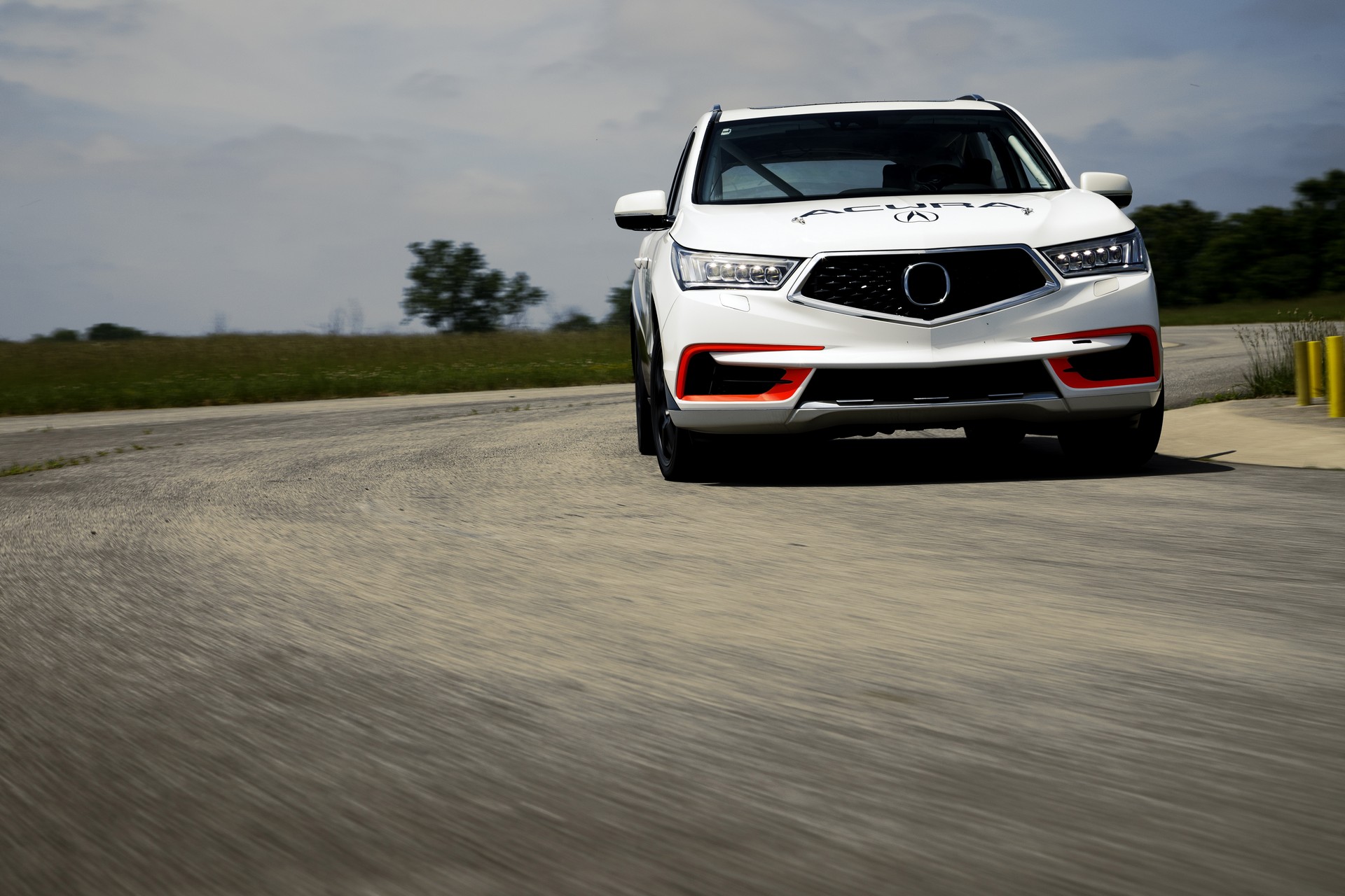 Acura To Tackle Pikes Peak With A 400 HP MDX Sport Hybrid