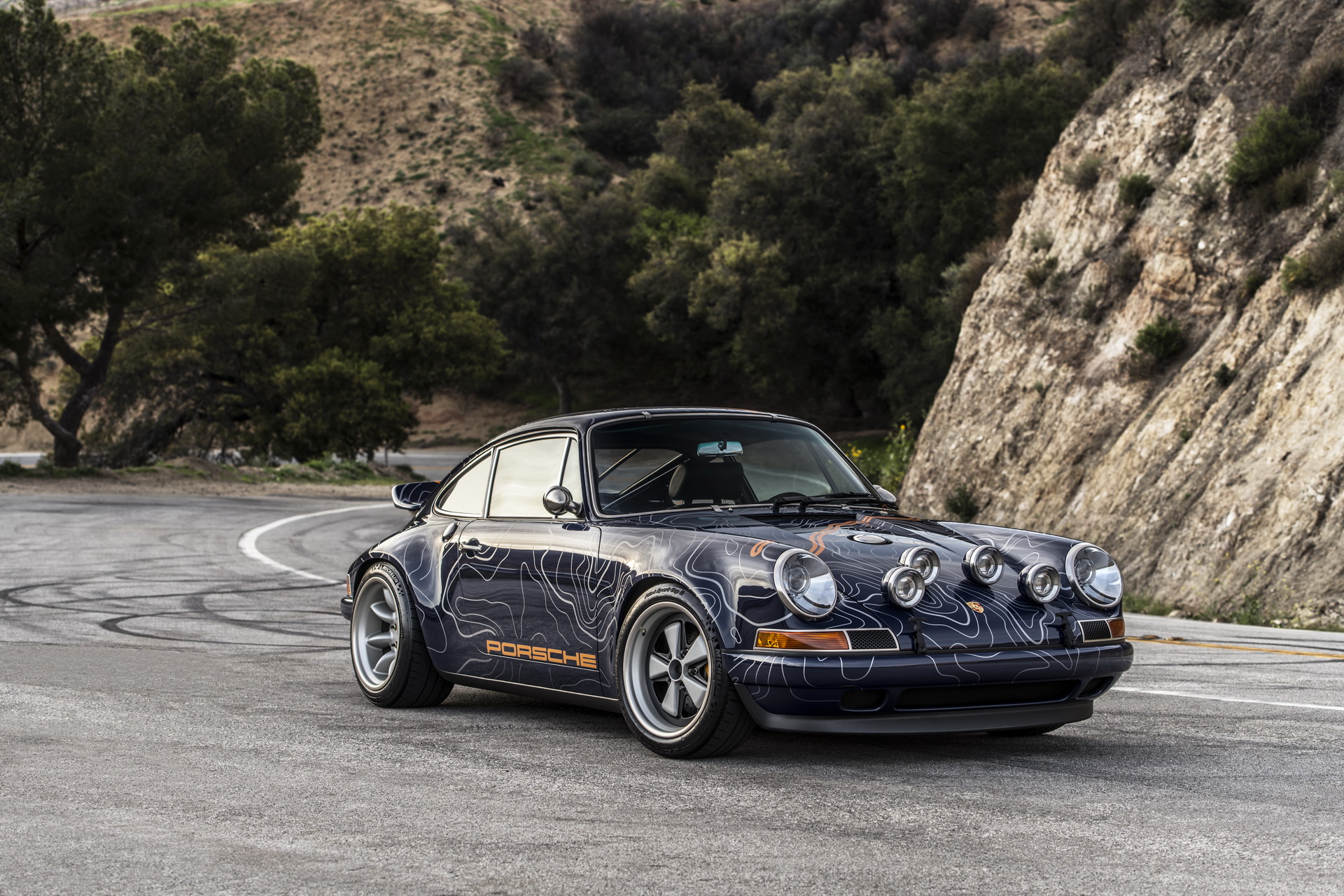 Singer To Celebrate 10th Anniversary In Goodwood With Three Stunning 911s On Display