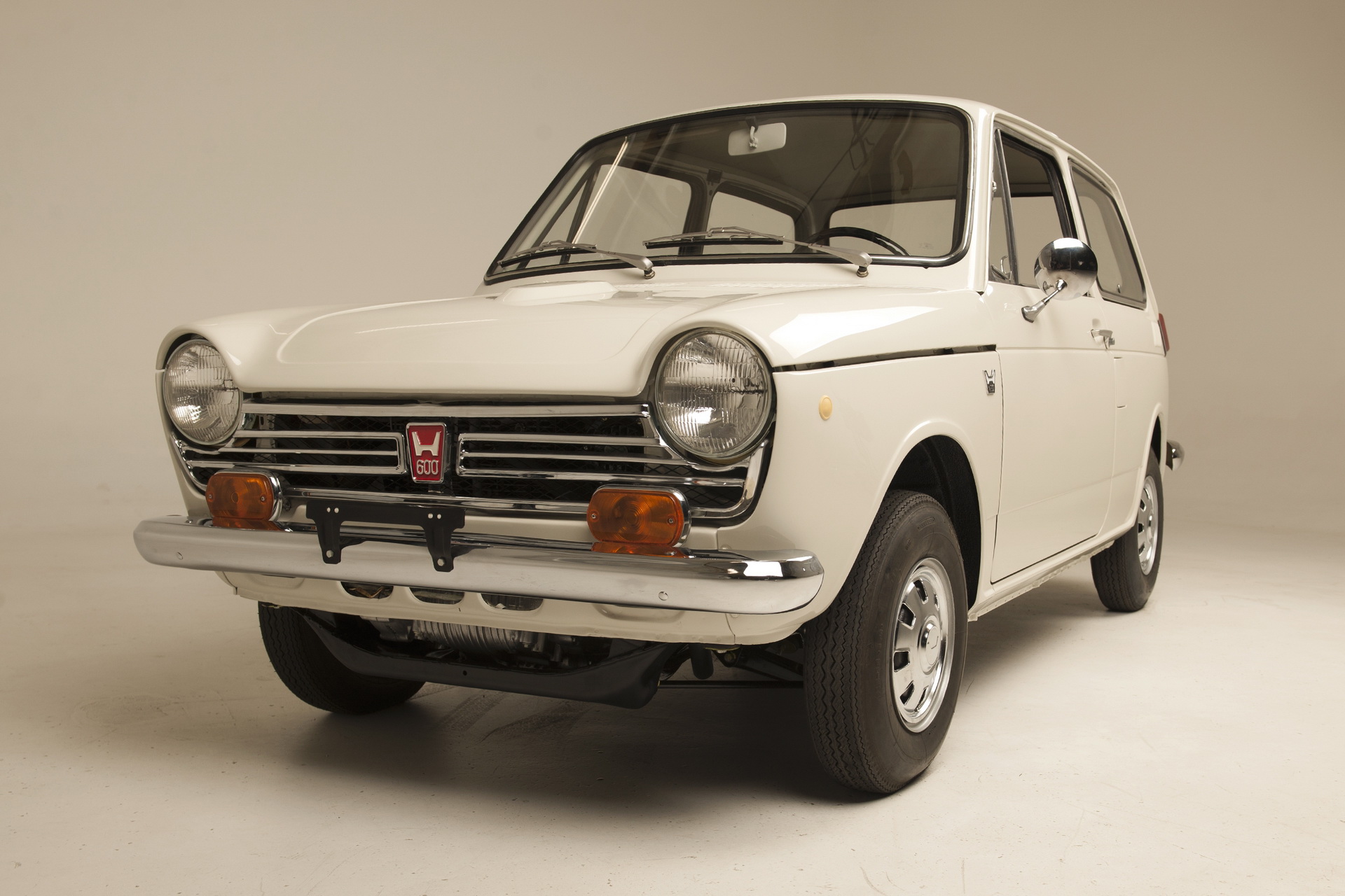 Restoring The Very First Honda Car In The U.S. Took One Year And A Lot Of TLC