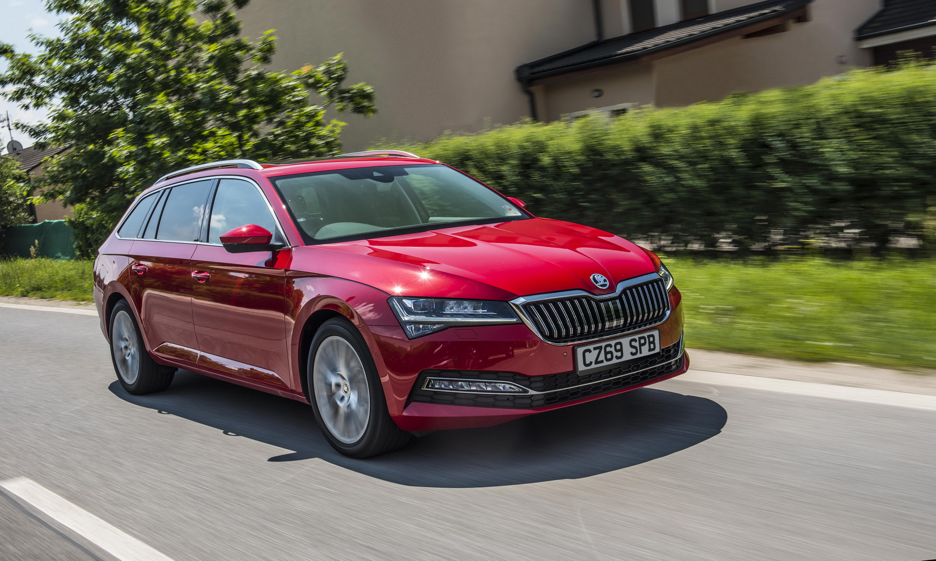 2020 Skoda Superb Priced From £24,655 In The UK, PHEV Variant To Launch Early Next Year
