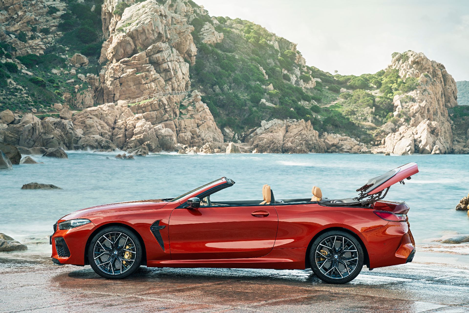 2020 BMW M8 Premieres In Coupe, Convertible, And Competition Forms