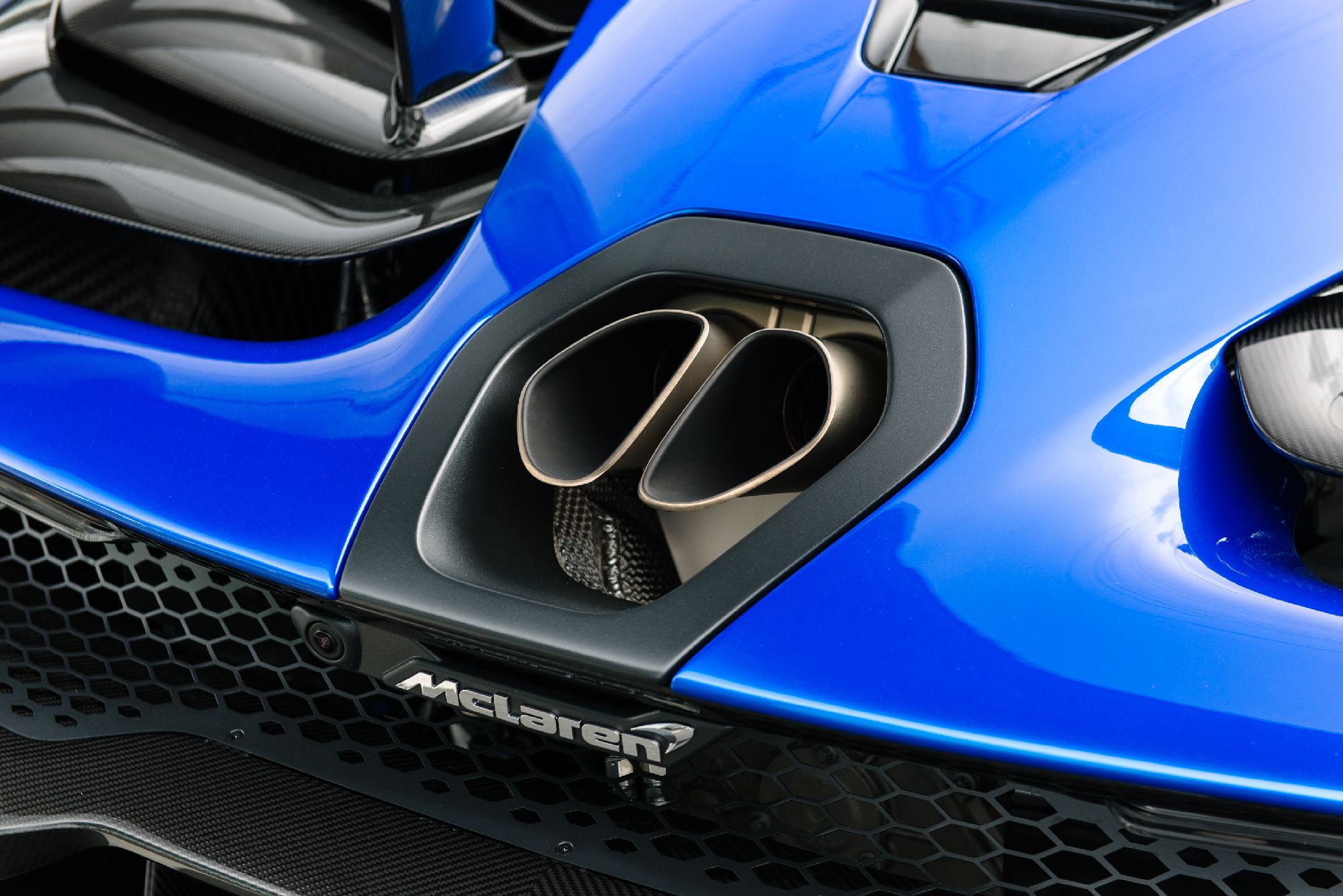 What Do You Think Of This Vega Blue McLaren Senna?