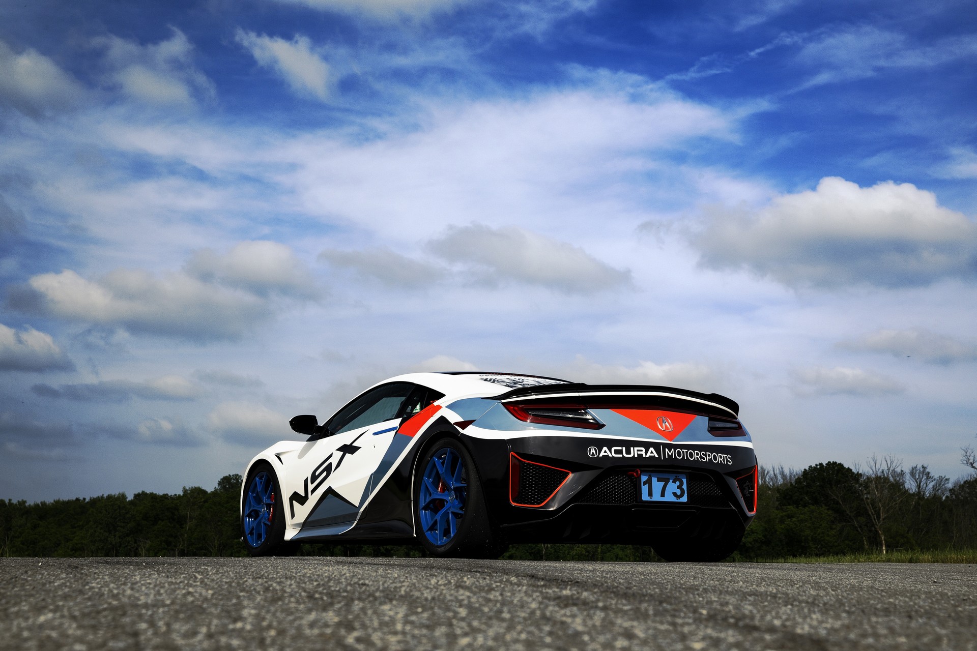 Acura To Tackle Pikes Peak With A 400 HP MDX Sport Hybrid