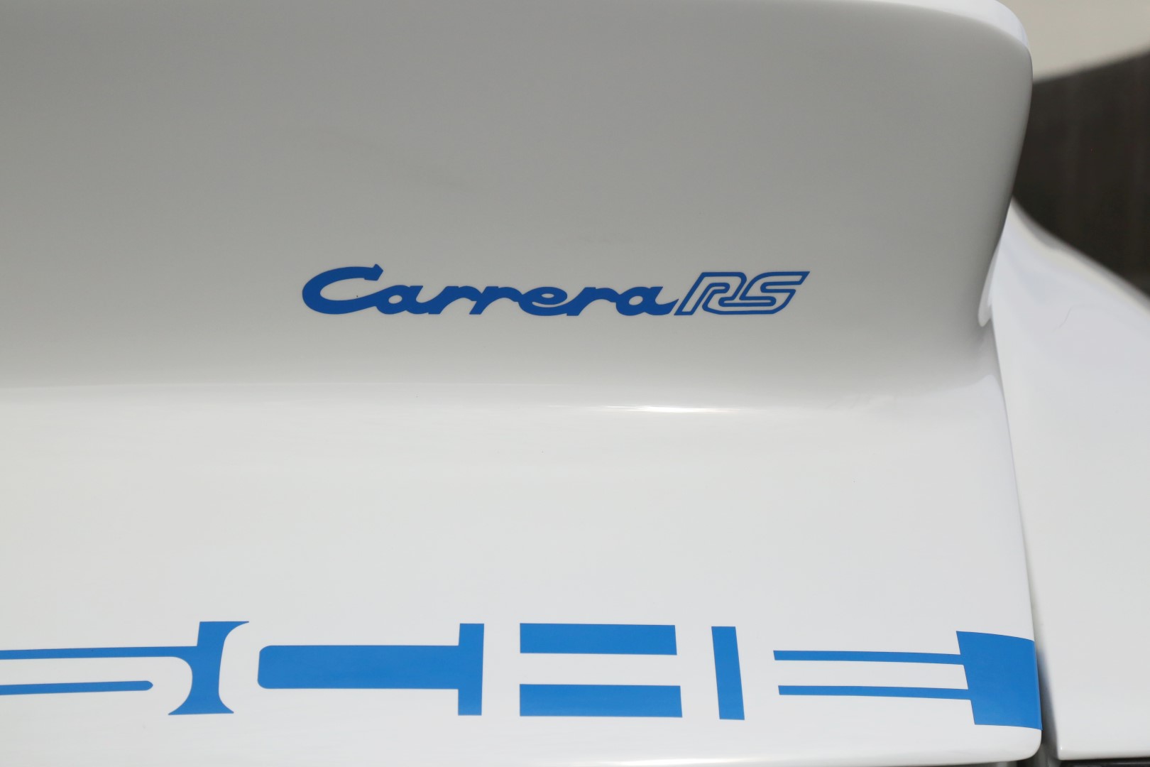 Award-Winning 1973 Porsche 911 Carrera RS Is A White And Blue Gem