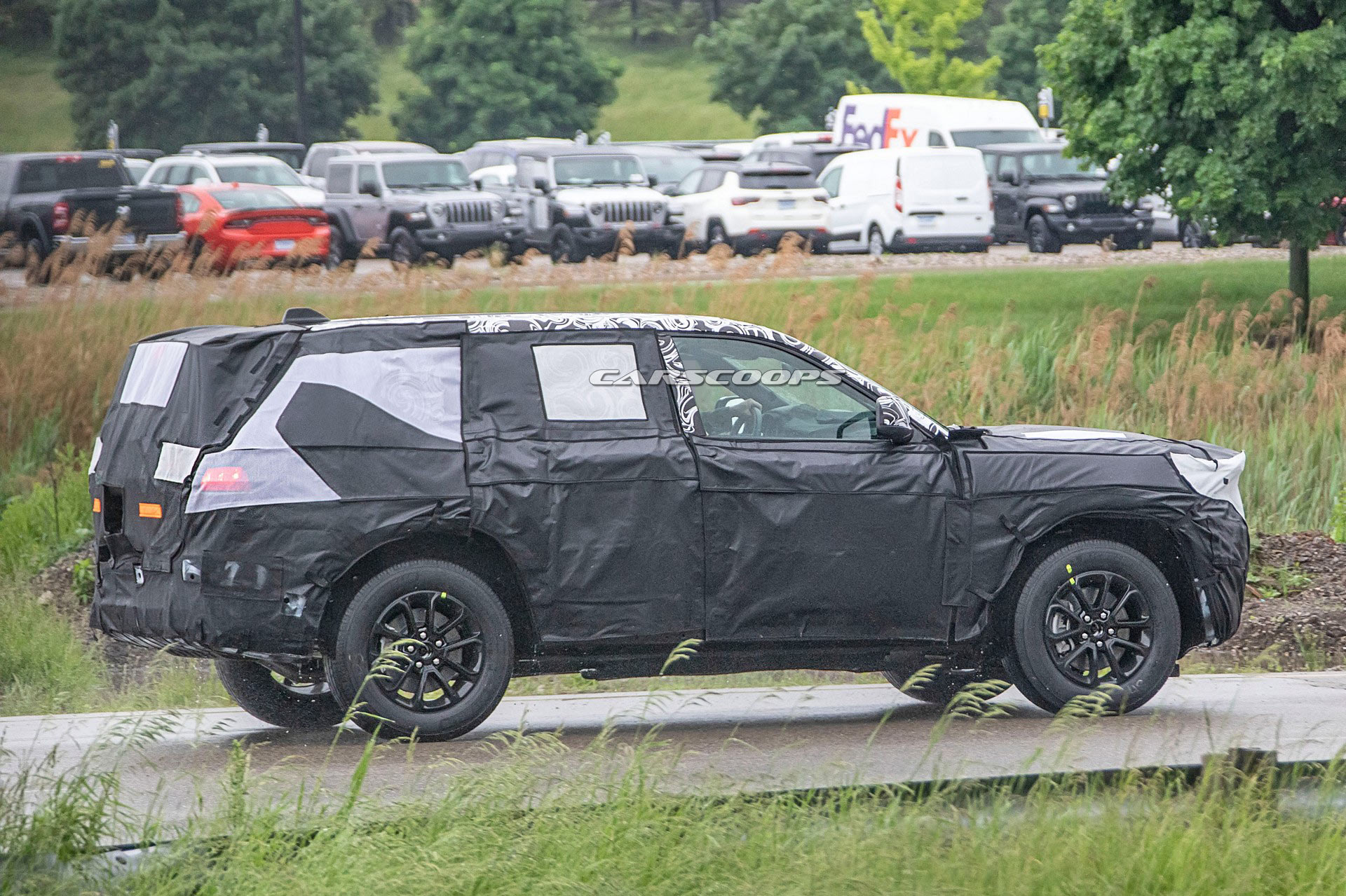 2021 Jeep Grand Cherokee Spied, Will Embrace Electrification And Autonomous Driving Tech