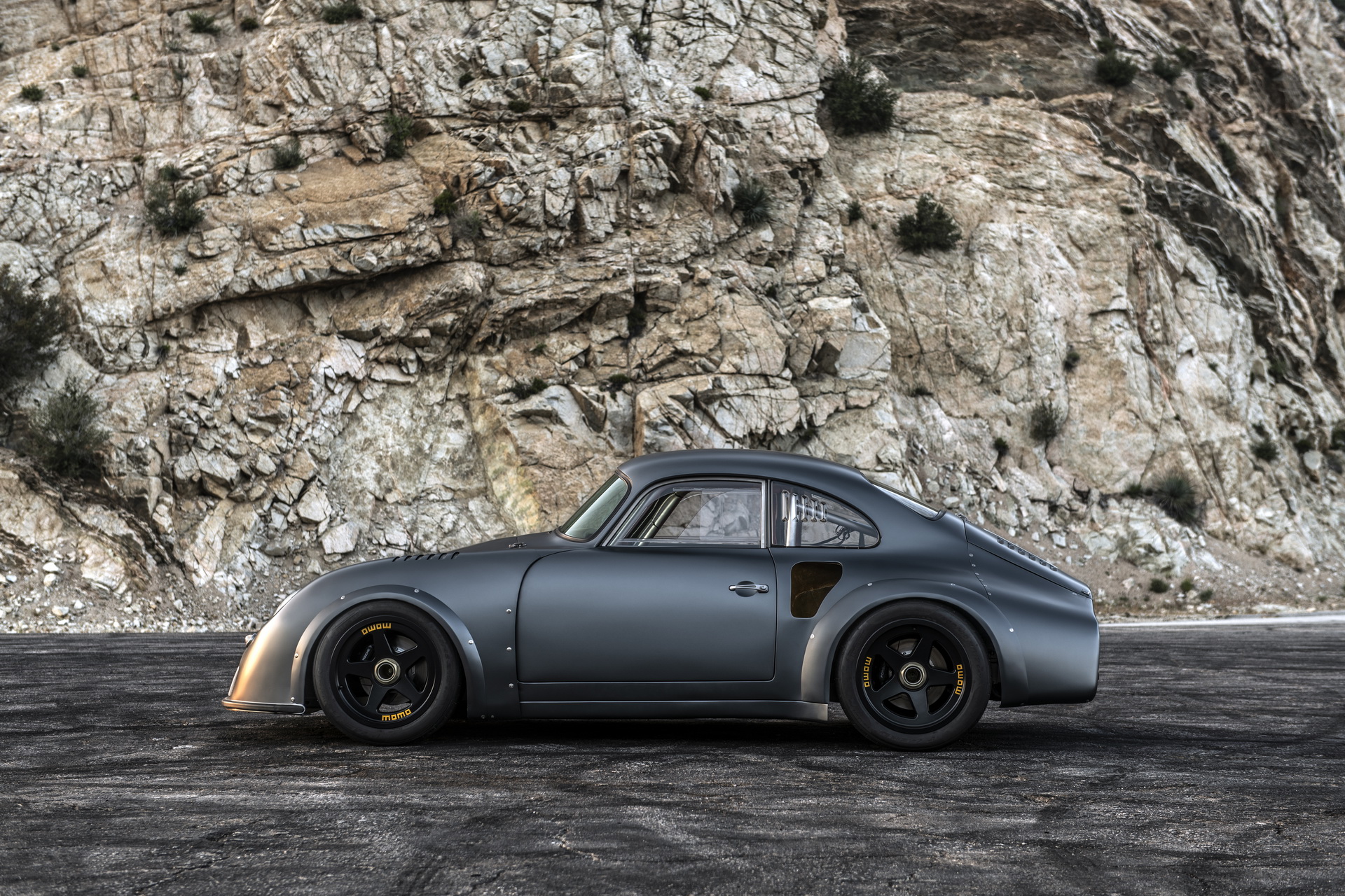 Here’s A Detailed Look At The Insane 400 HP Porsche 356 RSR