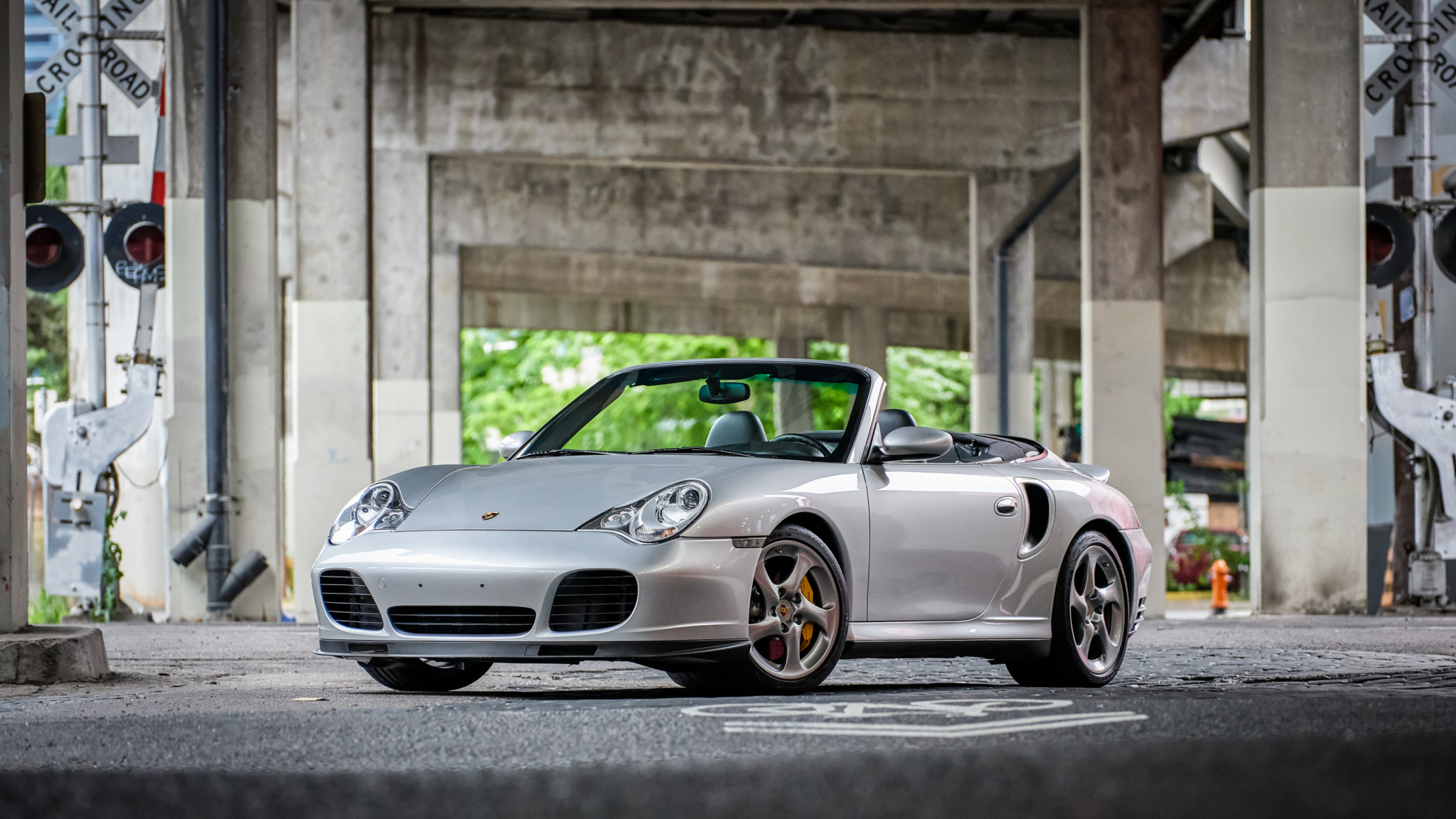 2005 Porsche 911 Turbo S Cabriolet Is A Great Way To Enjoy A Six-Speed Manual