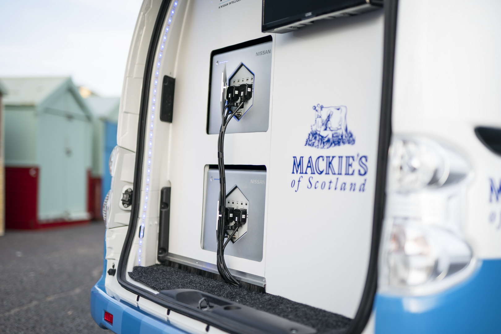 New Nissan e-NV200 Concept Previews The Ice Cream Van Of The Future