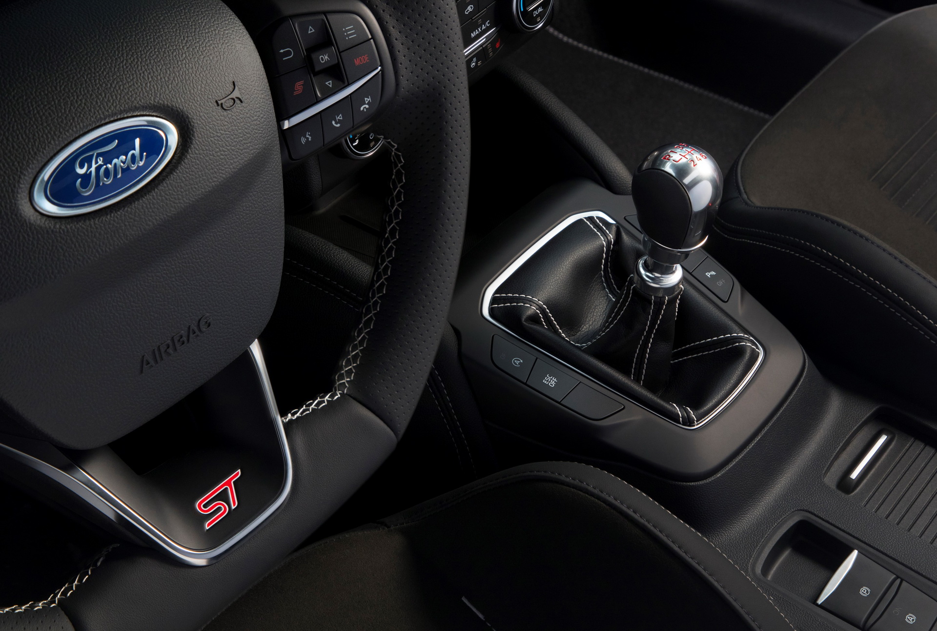 2019 Ford Focus ST Offers Faster In-Gear Acceleration Than Previous AWD Focus RS