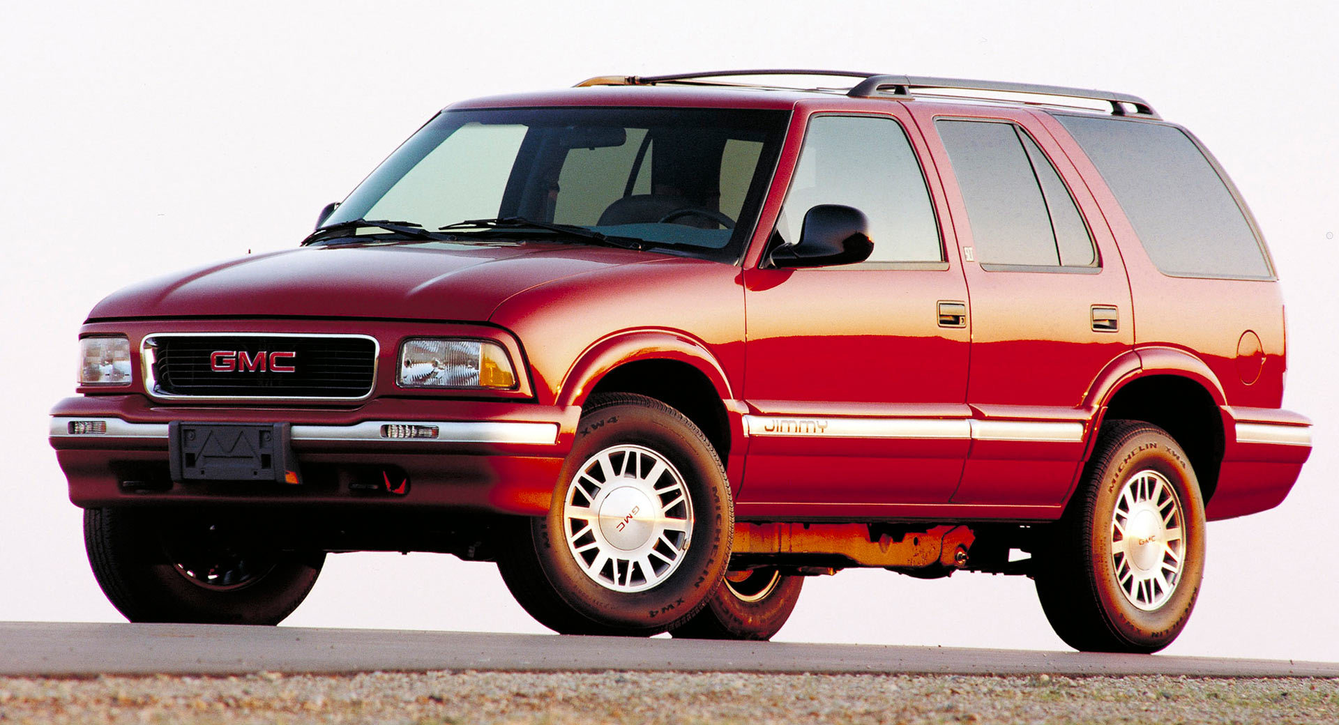 GMC Jimmy To Be Reborn As A Body-On-Frame Jeep Wrangler Competitor? |  Carscoops