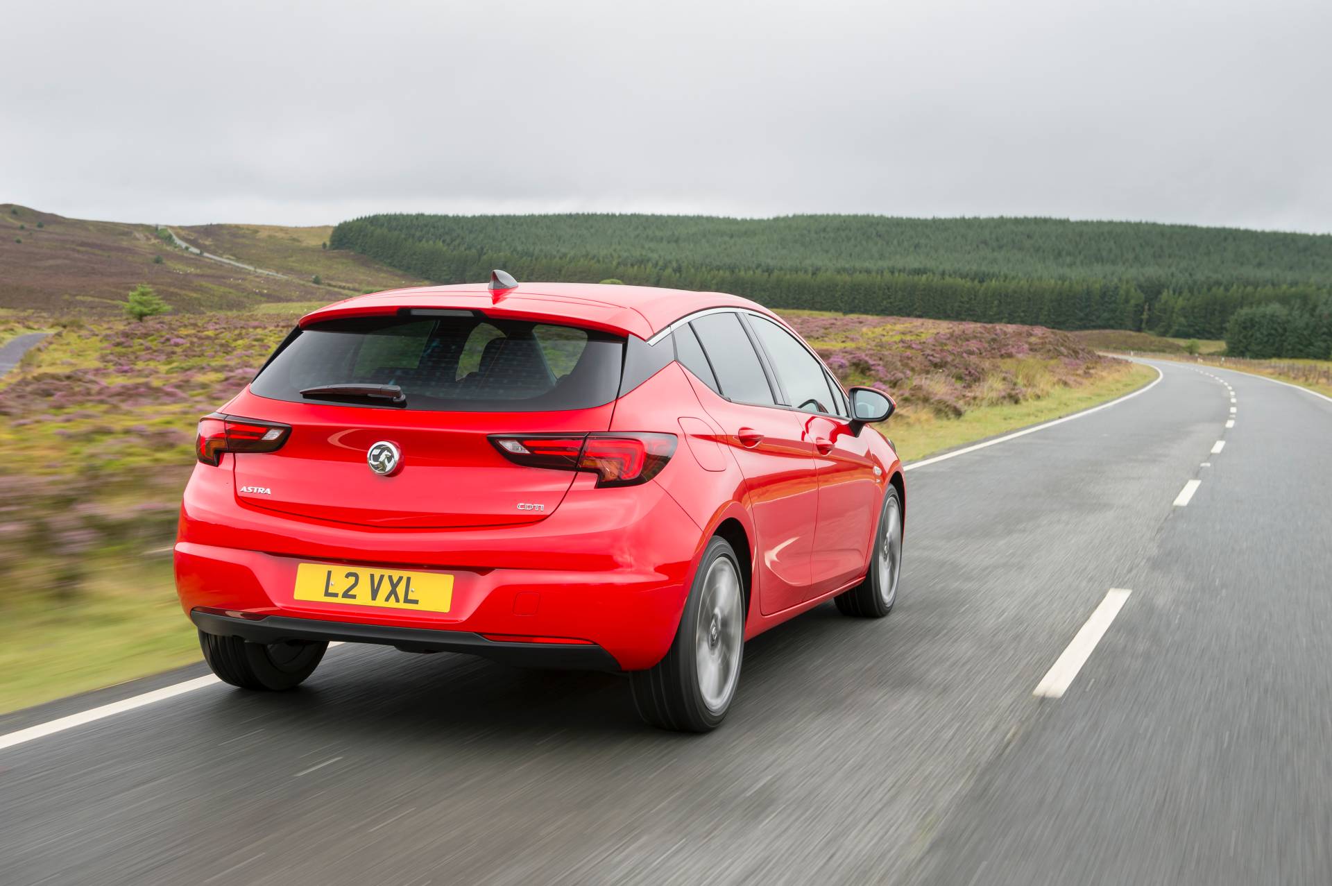PSA Warns It Might Stop UK Astra Production Over No-Deal Brexit