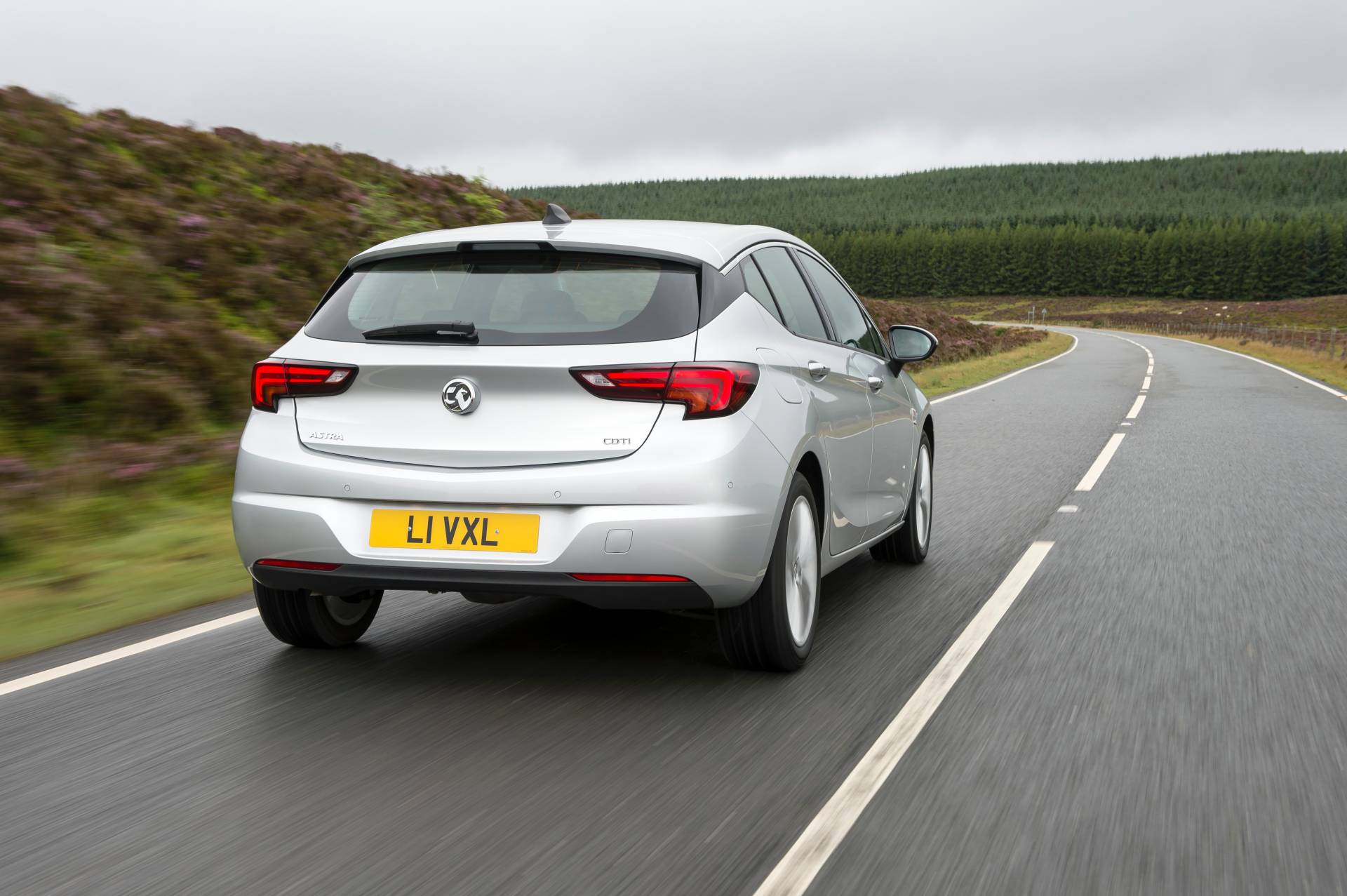 PSA Warns It Might Stop UK Astra Production Over No-Deal Brexit