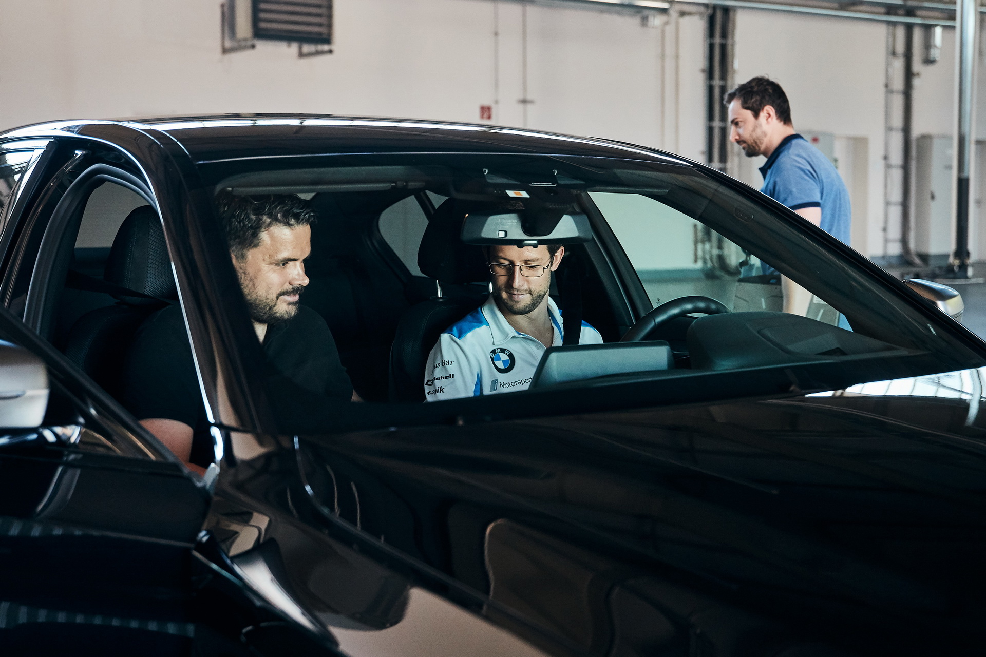 BMW’s Power BEV Trial Vehicle Is A 710 HP 5-Series Sedan