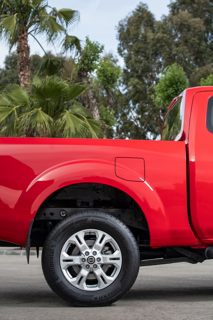 2020 Nissan Navara Rolls In With Substantial Upgrades, New Manual Gearbox