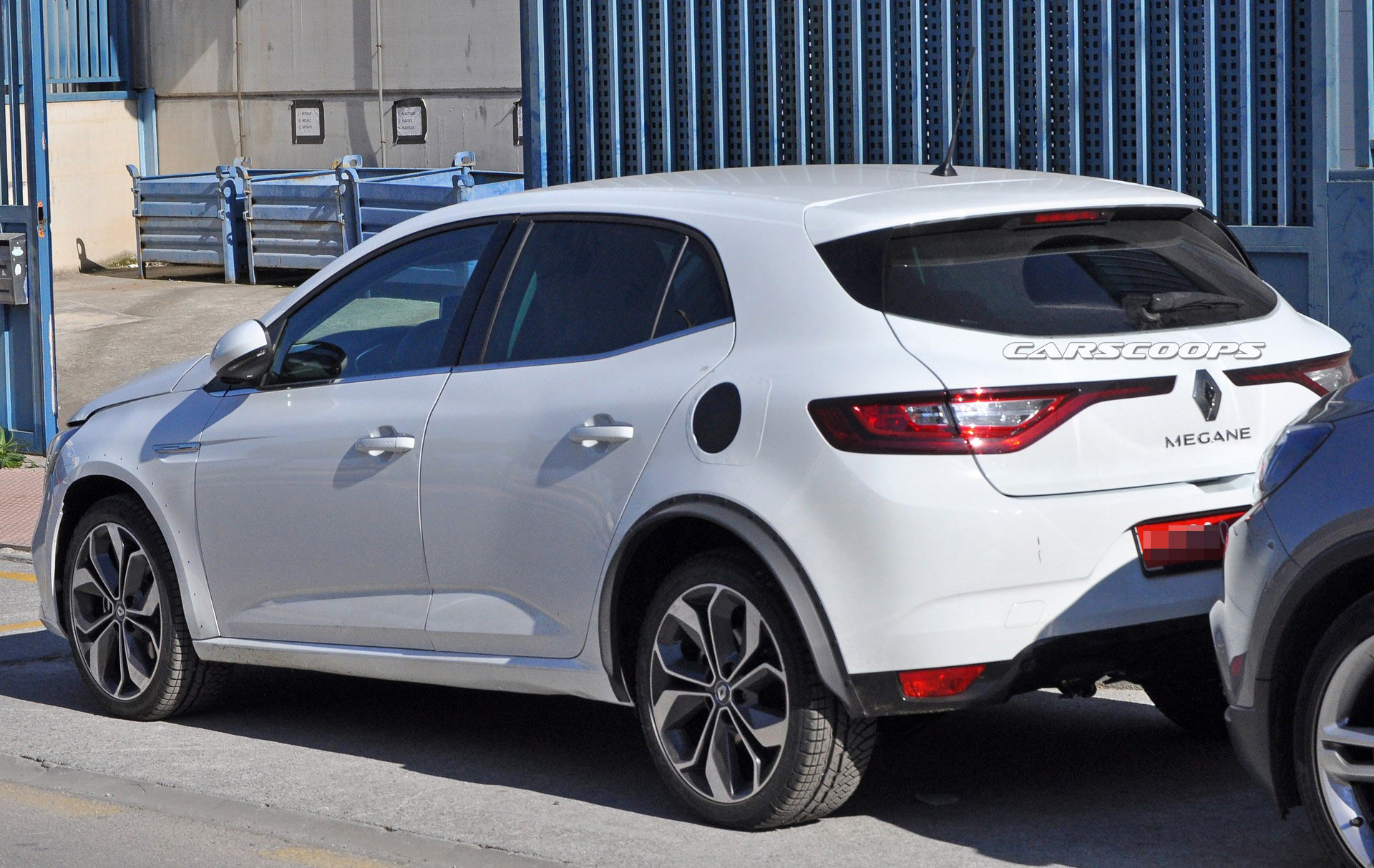 2020 Renault Megane Plug-In Hybrid Spied, Could Offer 30 Miles Of EV-Only Range