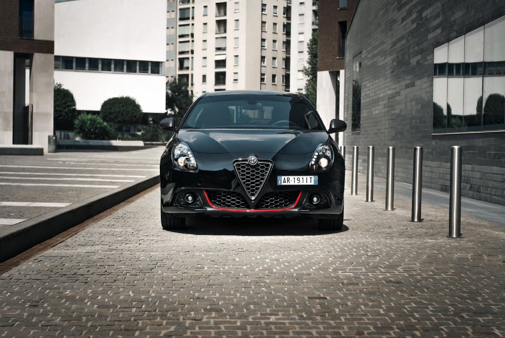 Alfa Romeo Giulietta Veloce S Features Sporty Trim, Limited To 30 Units