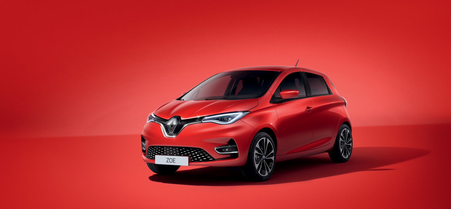 2020 Renault Zoe Quietly Rolls In With Up To 242 Miles Of Range