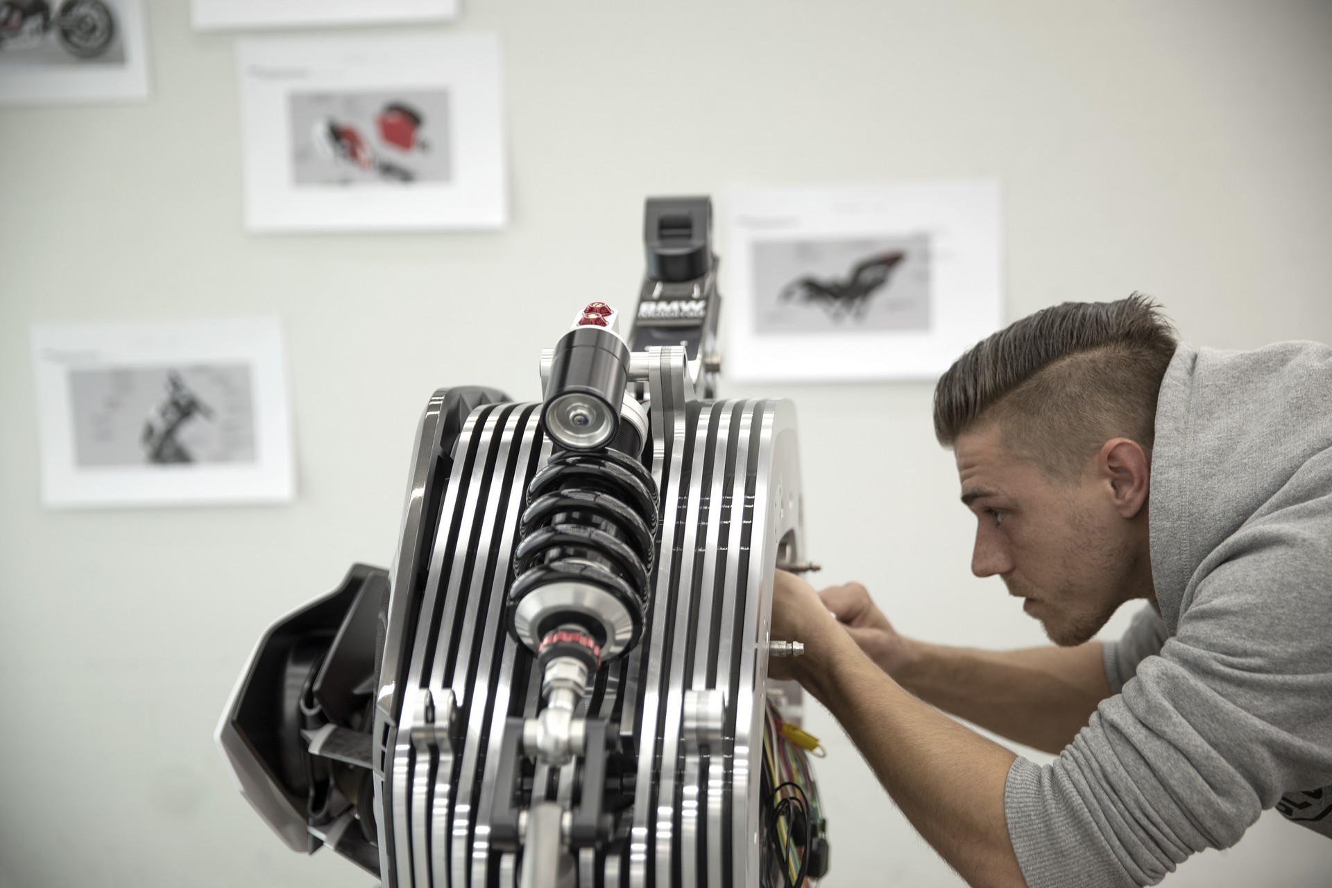 BMW’s Vision DC Roadster Is A Futuristic Electric Motorcycle