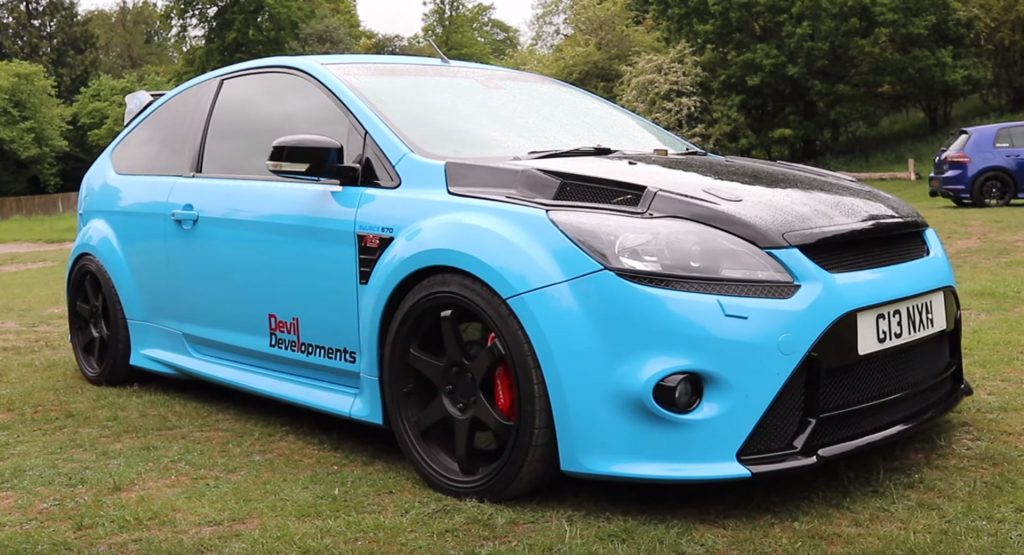  This Ford Focus RS Has 900 HP Running Through The Front Wheels!