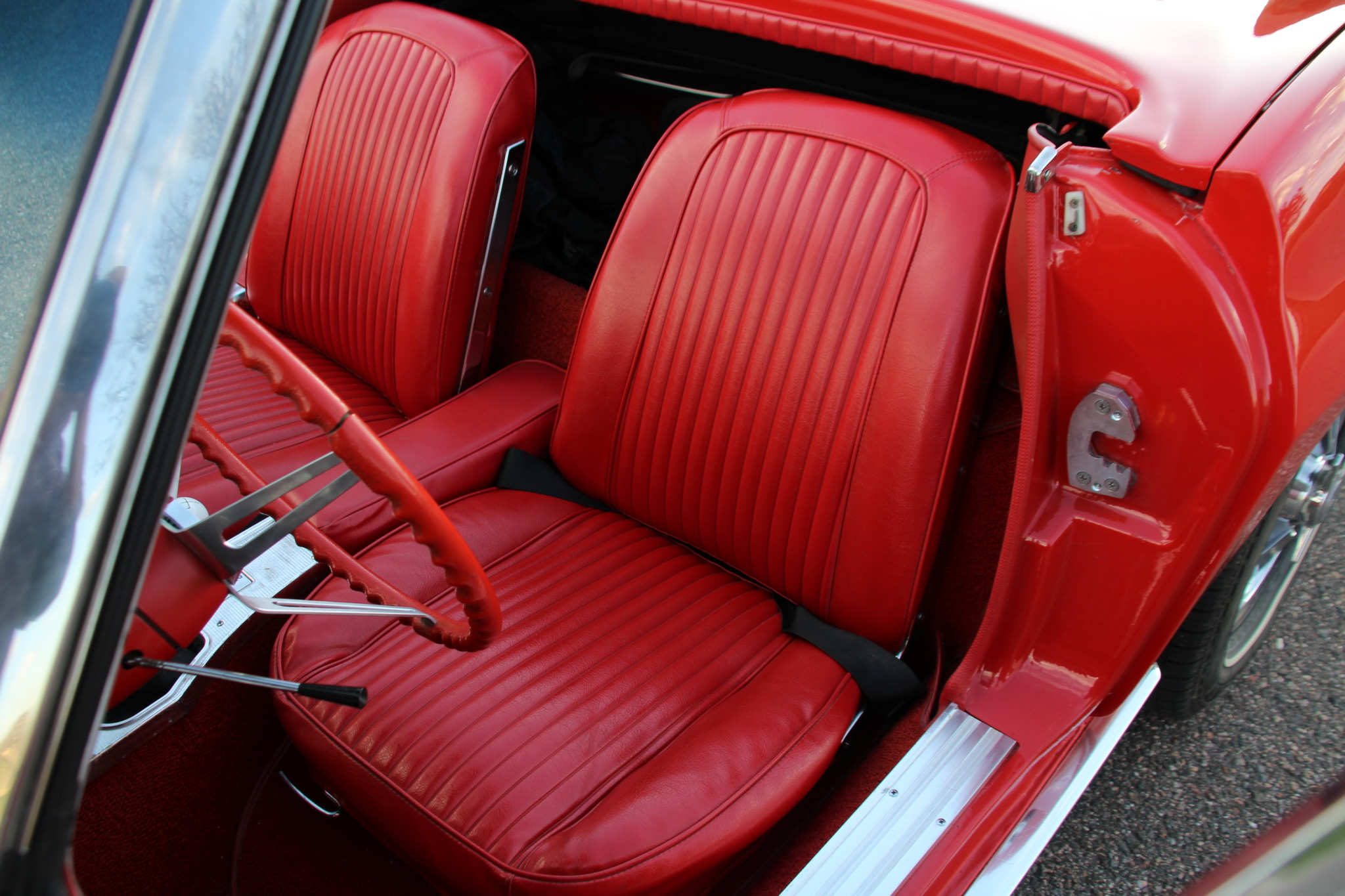 1963 Corvette Sting Ray Convertible Makes Us Weak At The Knees