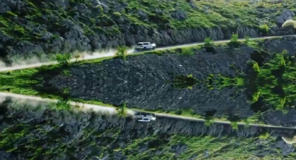 Mercedes-Benz GLB Shows More Of Itself Ahead Of Today’s Premiere