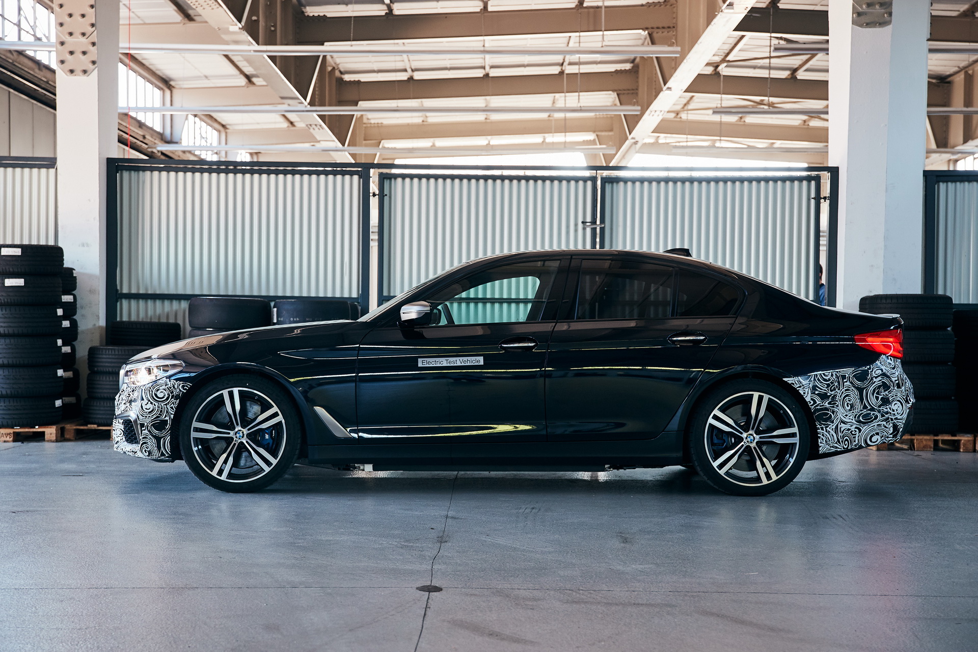 BMW’s Power BEV Trial Vehicle Is A 710 HP 5-Series Sedan