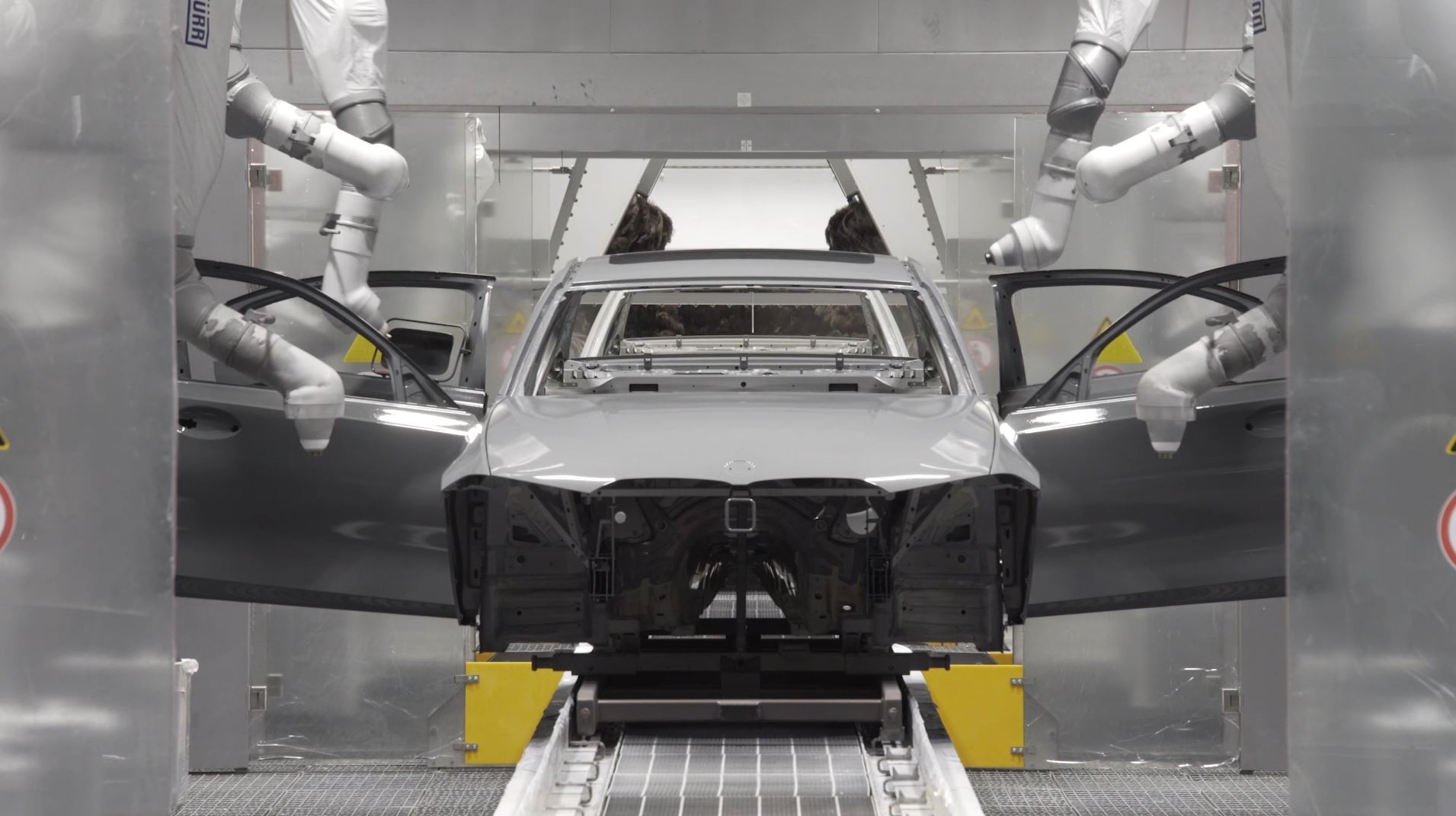 BMW Opens New Mexican Plant Days Ahead Of American Tariffs