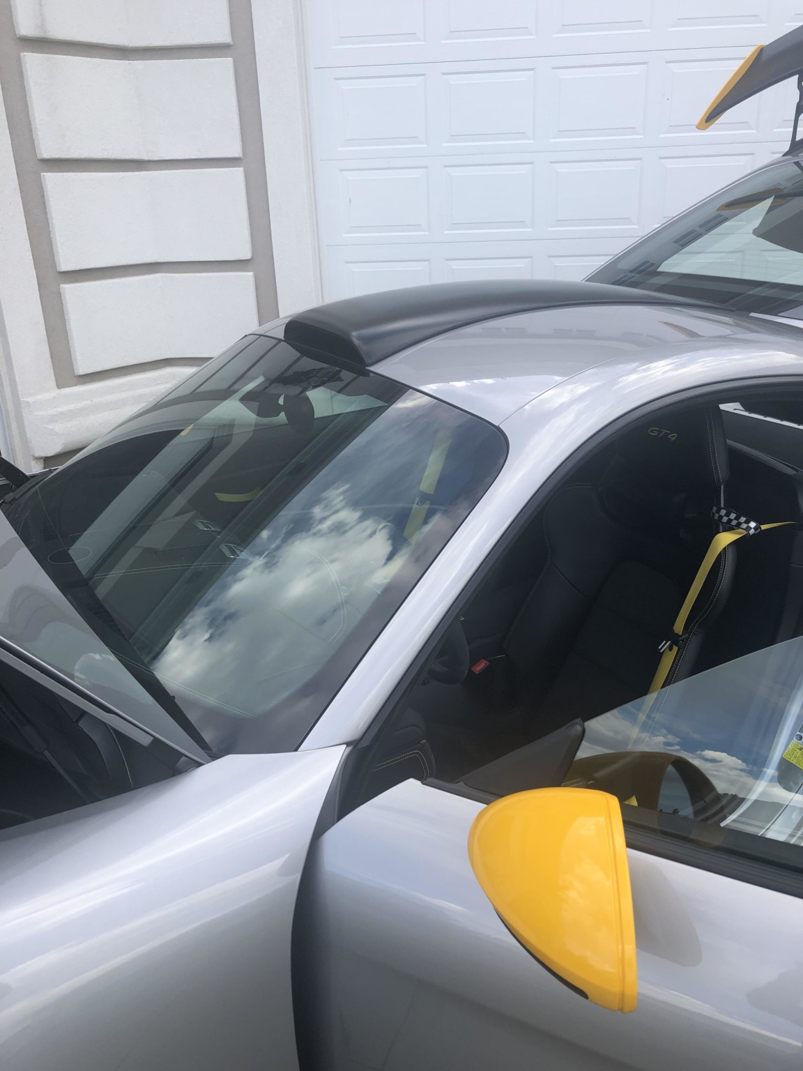 Fancy A 2.5K-Mile 2016 Porsche Cayman GT4? Of Course You Do