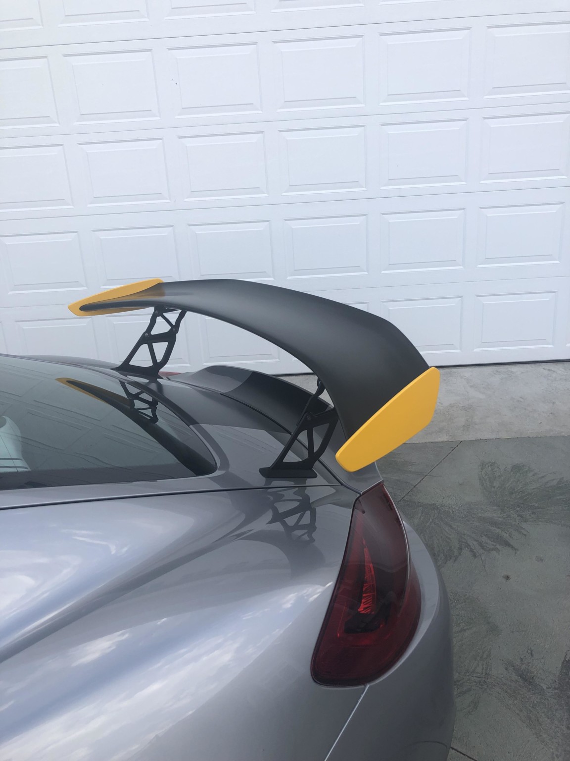 Fancy A 2.5K-Mile 2016 Porsche Cayman GT4? Of Course You Do