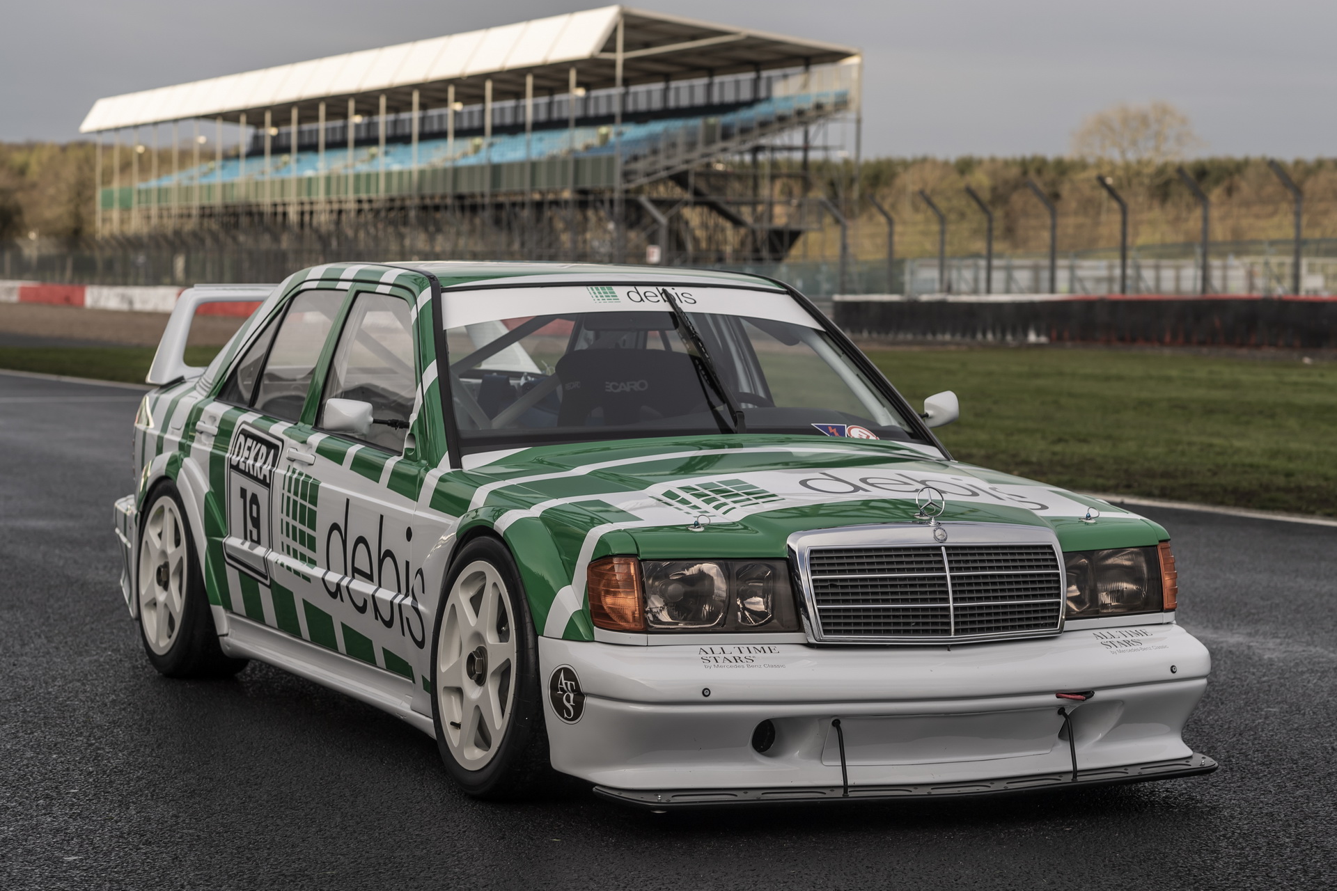 Mercedes Classic-Recreated SSKL To Steal The Show In Festival of Speed