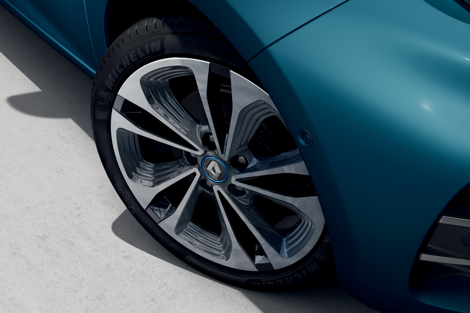 2020 Renault Zoe Quietly Rolls In With Up To 242 Miles Of Range