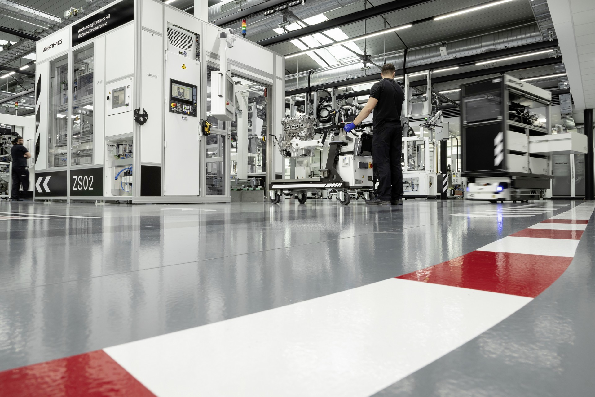 Mercedes-Benz Hints Its New Turbo Four Could Eventually Get Over 415 HP!