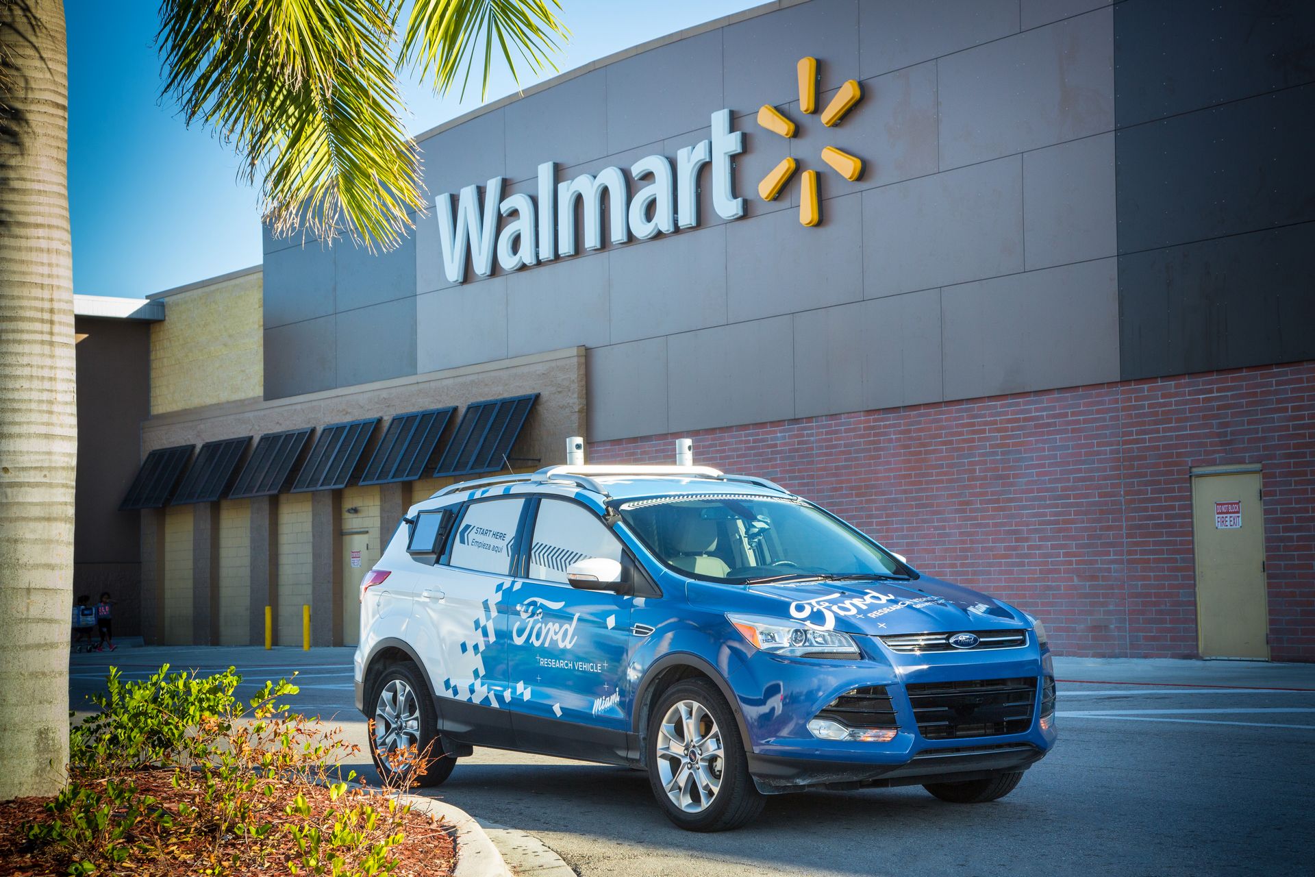 Walmart Chases $1 Trillion B2B Autonomous Delivery Market