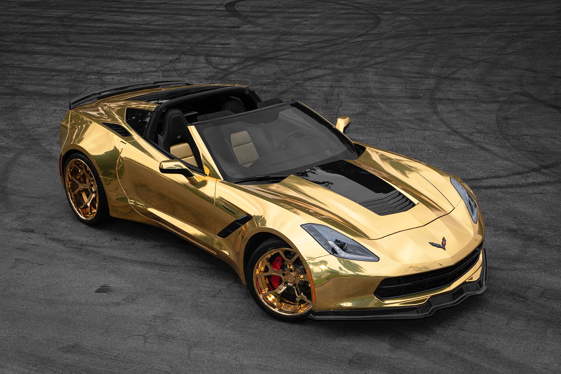 Widebody Corvette C7 With Gold Wrap And Huge Forgiato Rims Is Bling Overdose