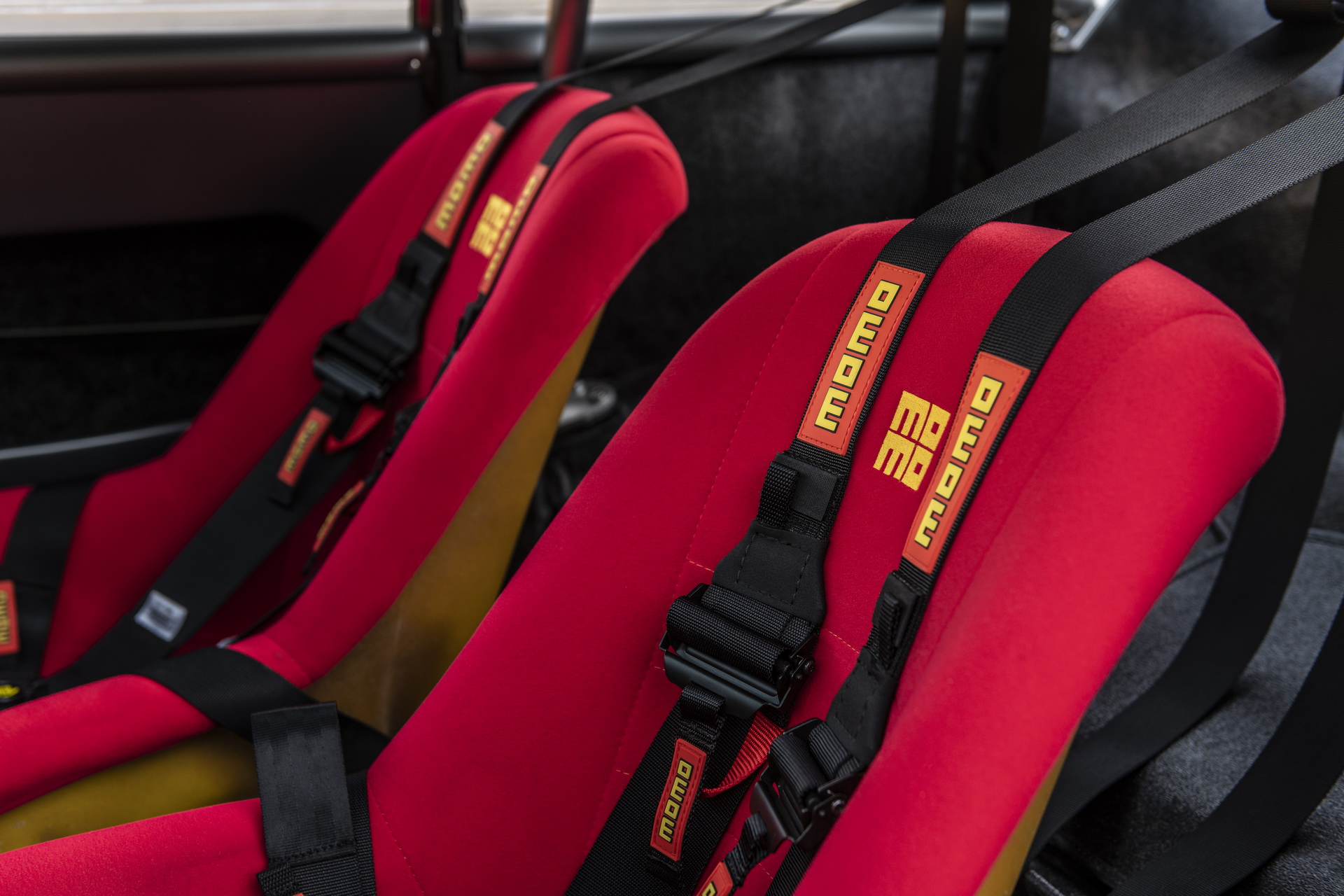 Here’s A Detailed Look At The Insane 400 HP Porsche 356 RSR