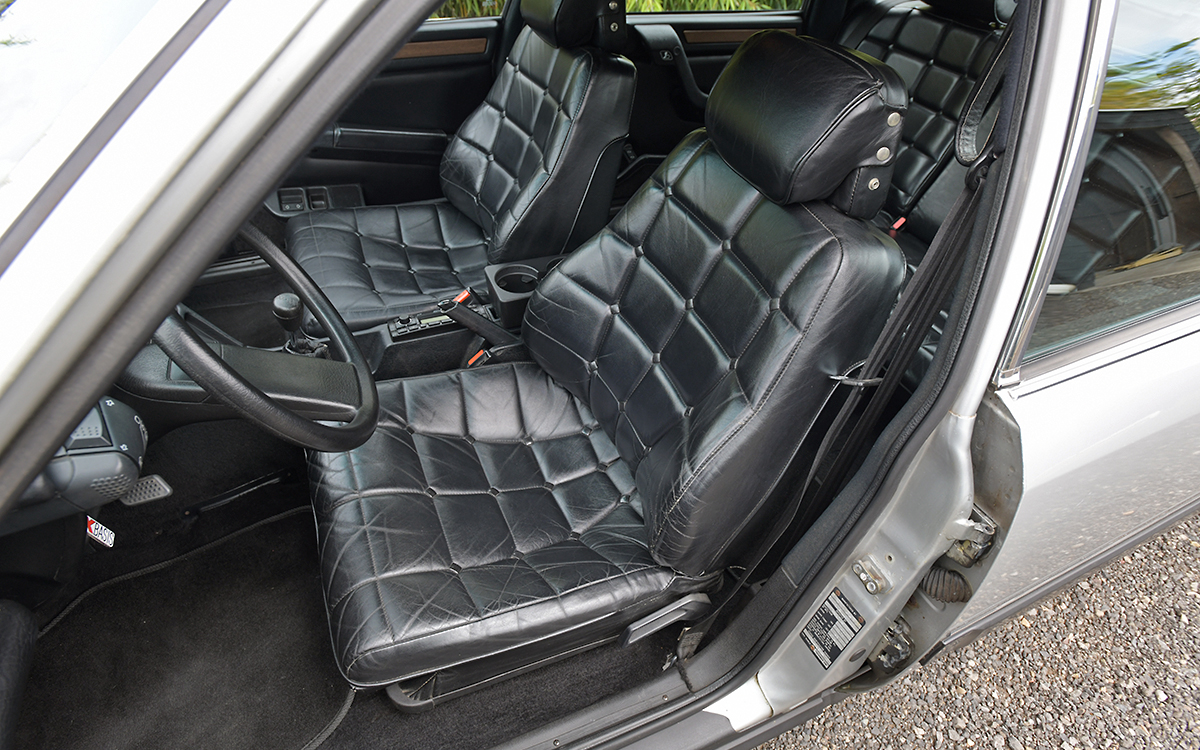 Oh là là: 1986 Citroen CX 25 Prestige Turbo Is Old Europe At Its Chicest