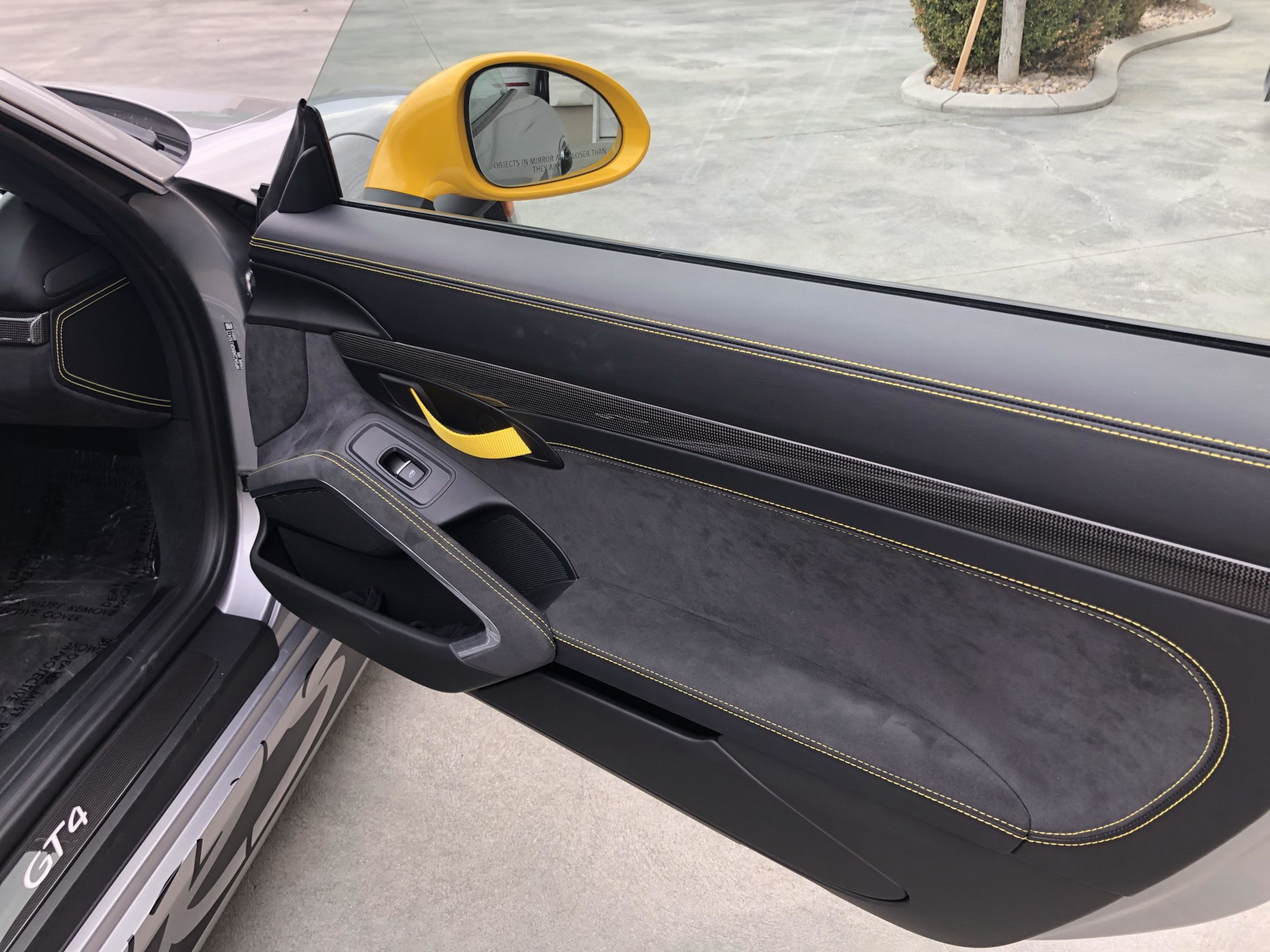 Fancy A 2.5K-Mile 2016 Porsche Cayman GT4? Of Course You Do