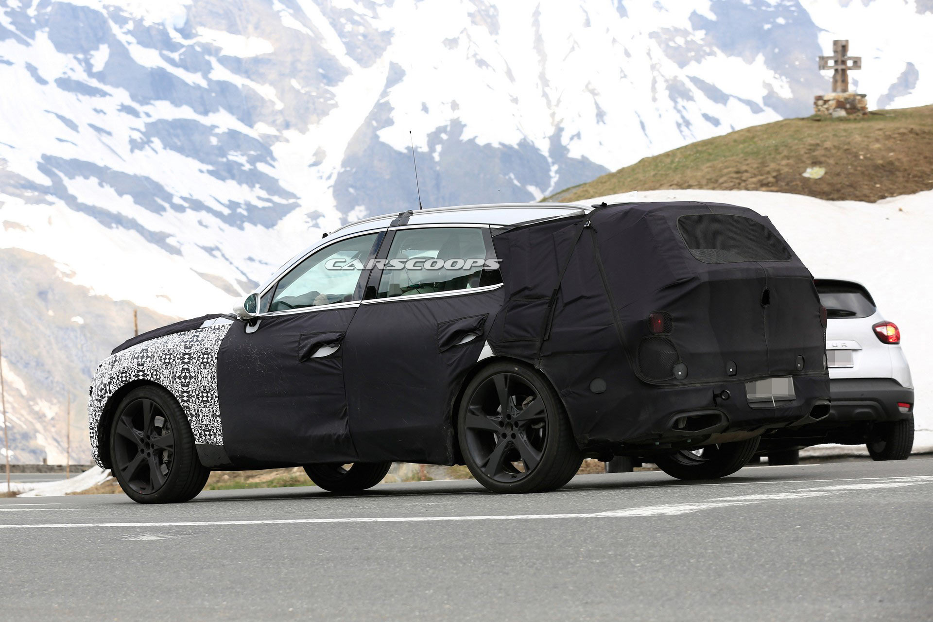 2020 Genesis GV80 Gearing Up To Battle BMW X5 And Mercedes GLE