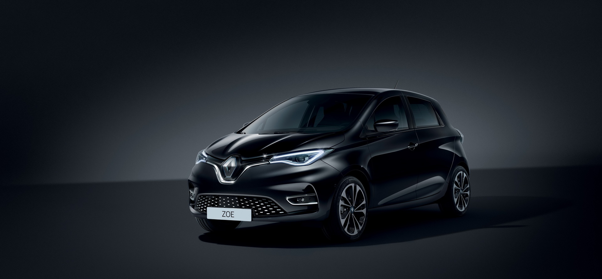 2020 Renault Zoe Quietly Rolls In With Up To 242 Miles Of Range