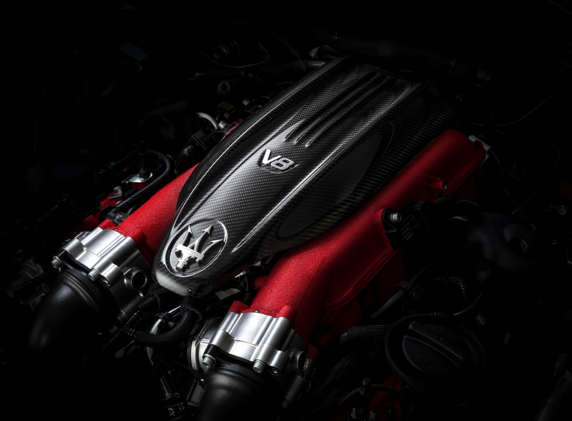 Maserati Debuts V8-Powered Levante Models In The UK From £104,900