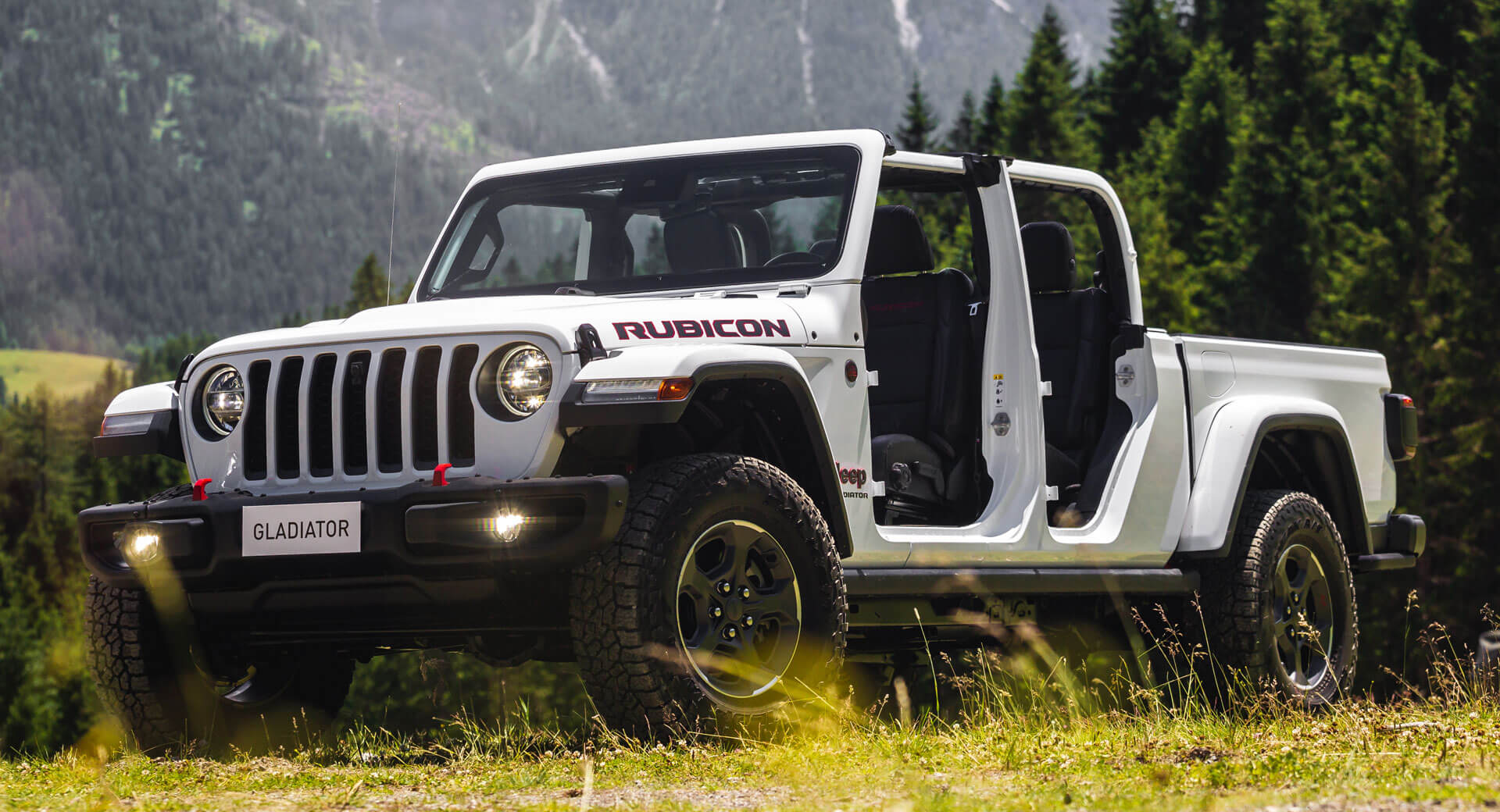 Euro-Spec Jeep Gladiator Getting 256 HP Diesel V6, Will Launch In 2020