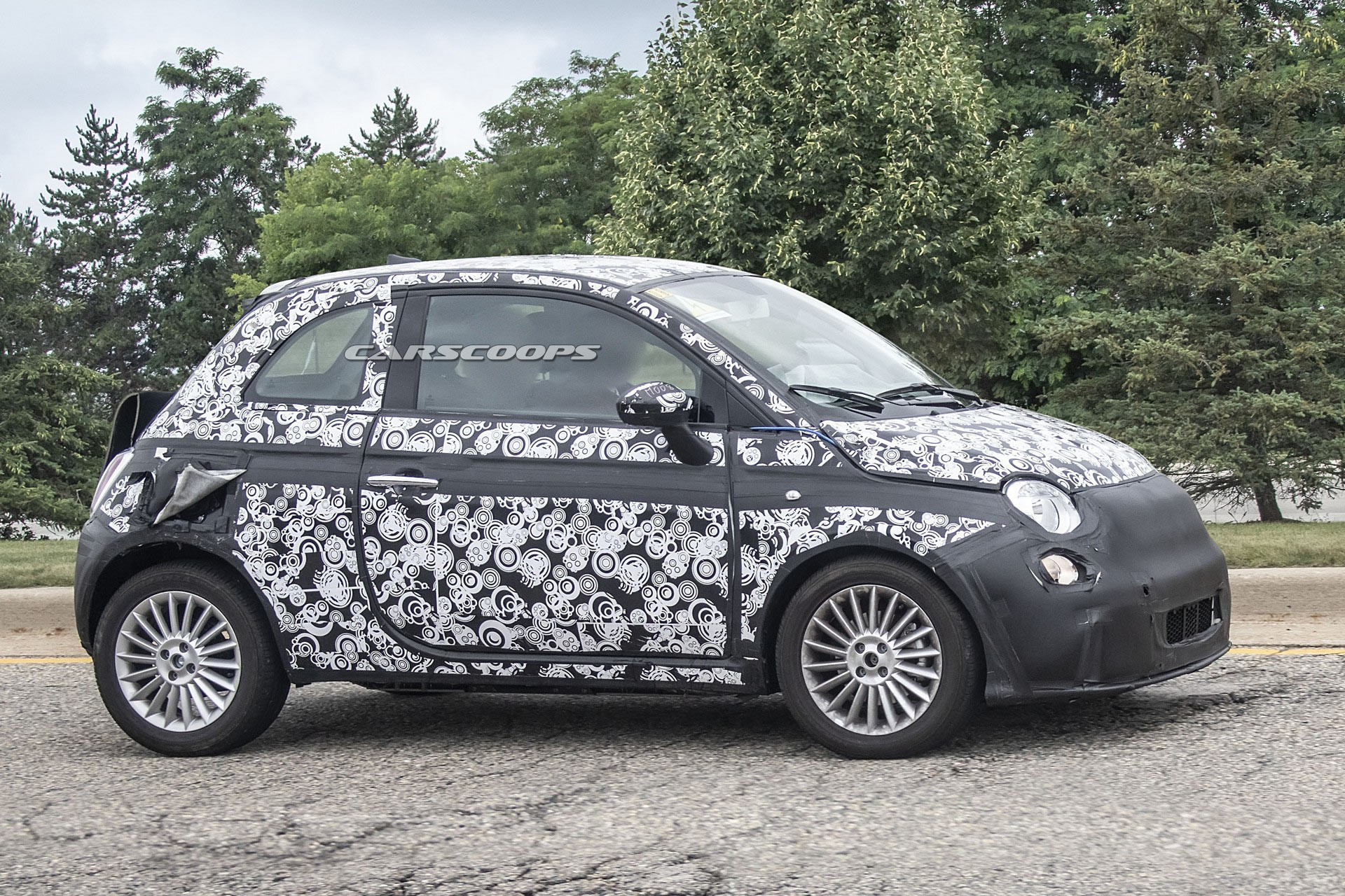 2020 Fiat 500e Spied, Promises To Be An “Urban Tesla”