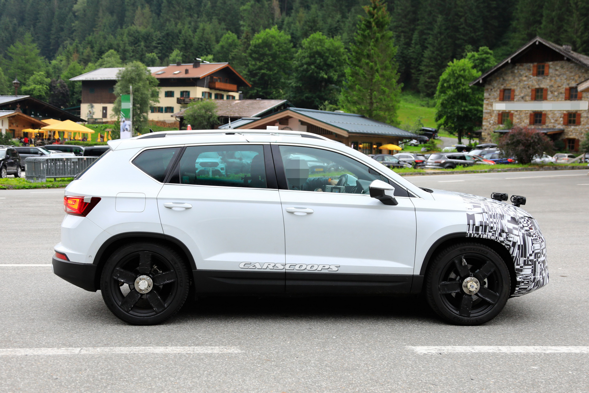 2020 Seat Ateca Facelift Makes Its Spy Debut Hiding A Subtle Design Refresh