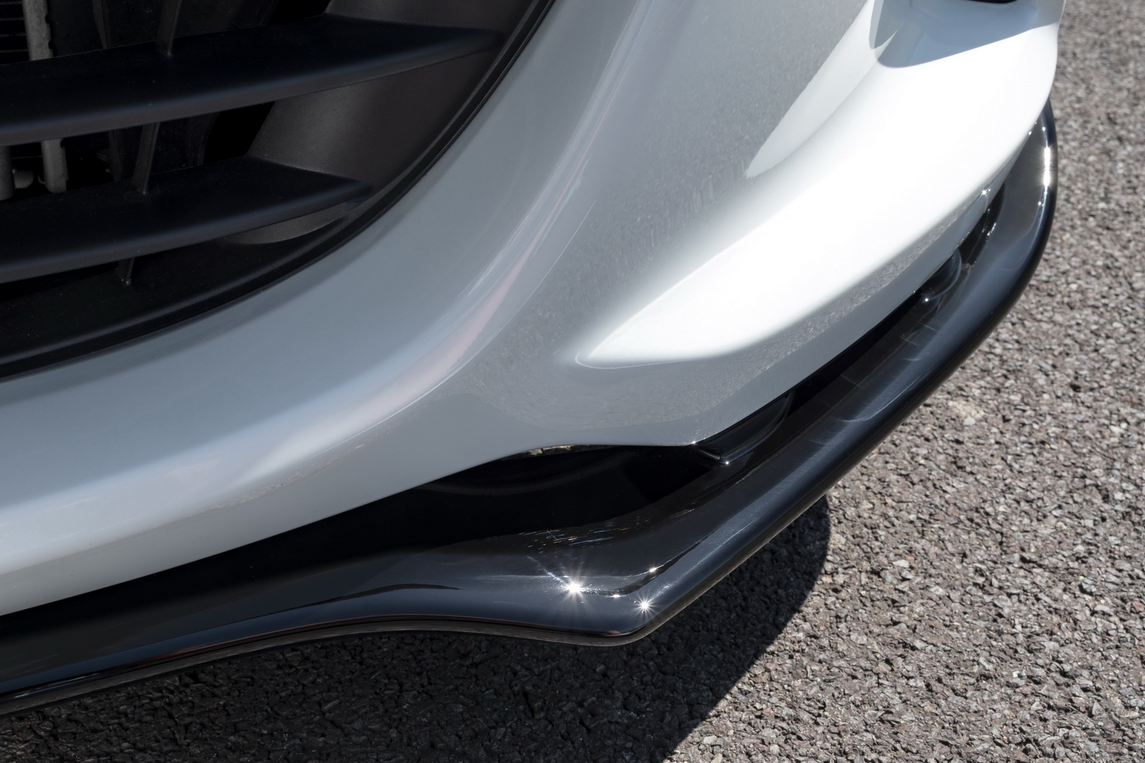 Personalize Your Mazda MX-5 With The Optional Cup And Design Packs