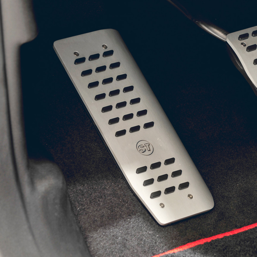 Startech Gives New Range Rover Evoque Mk2 A Modest Makeover