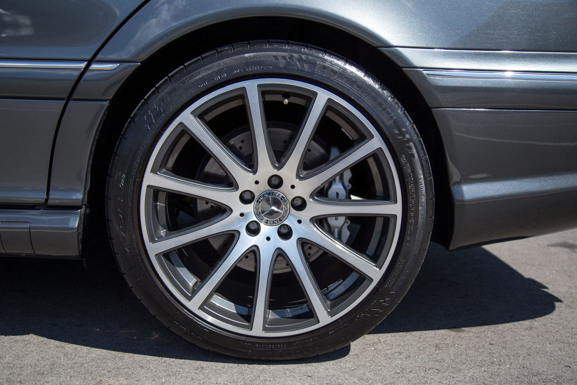 This 2003 Mercedes S55 AMG With Just 6,800 Miles Is As New As It Gets For A W220