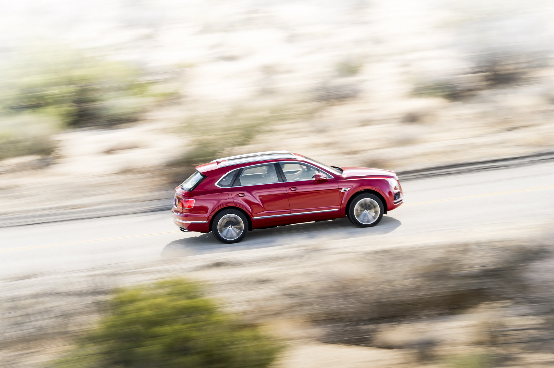 No More High-Riding Bentleys – Bentayga Will Be Crewe’s Sole SUV