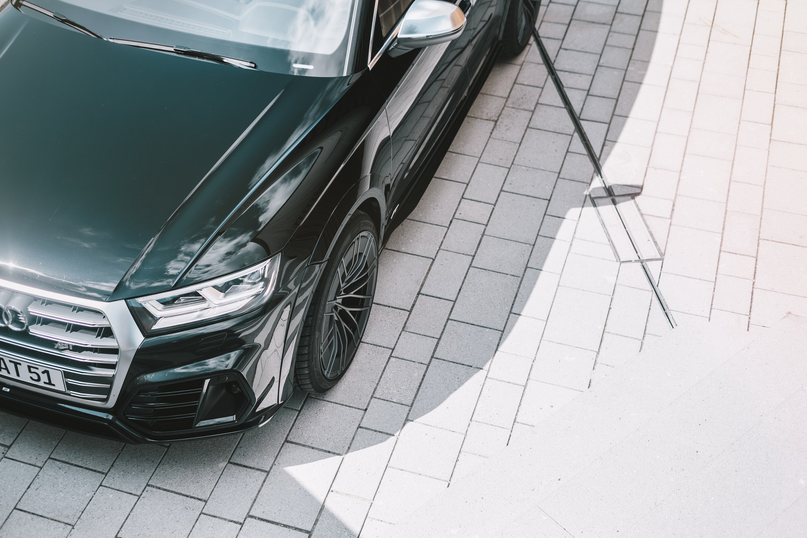 Audi SQ5 TDI Tries On ABT’s Distinctive Suit, 385 HP Update