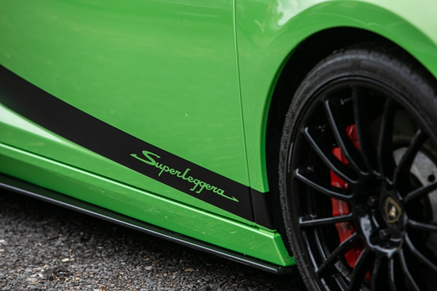 1965 Lotus Cortina Sells For Three Times More Than A Ferrari F430!