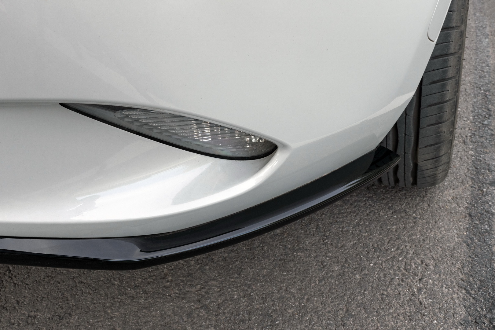 Personalize Your Mazda MX-5 With The Optional Cup And Design Packs